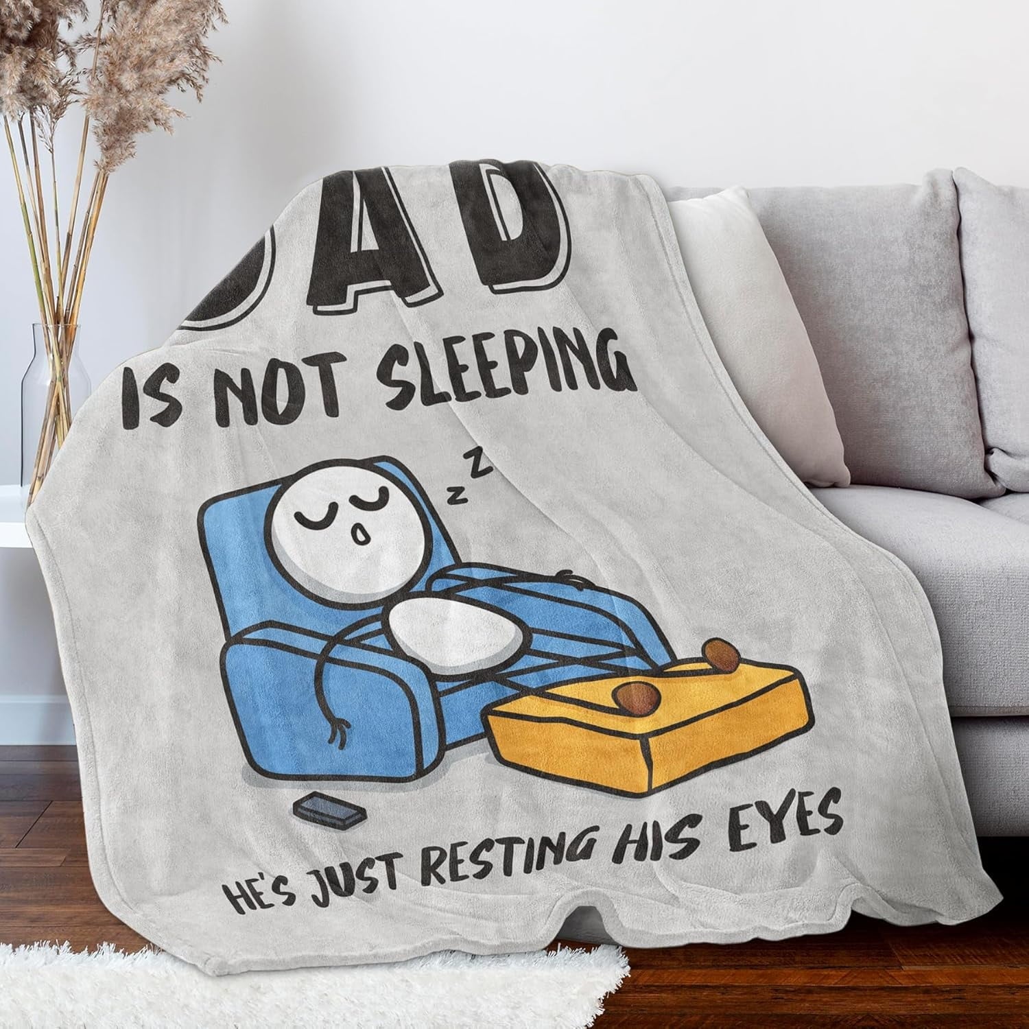 Cozy Fleece Funny Fathers Day Dad Gifts , Dads Birthday Gifts, Dad is Not Sleeping Blanket, Super Soft Throws Blanket for Napping - Super Soft Reversible Sherpa Flannel Blanket Detail