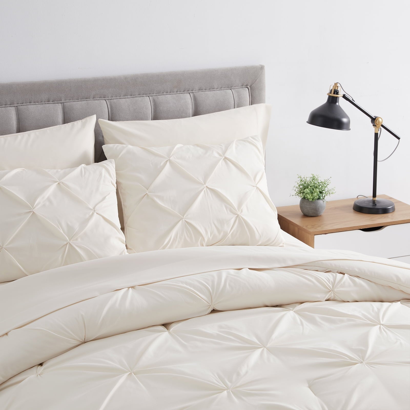 Heavyweight Warmth Comforter Set, 3-Piece, Queen, Pleated Wrinkle-Resistant Microfiber Bedding, Ivory, All-Season - Cloud-Like Soft Lightweight Bed Comforter Detail