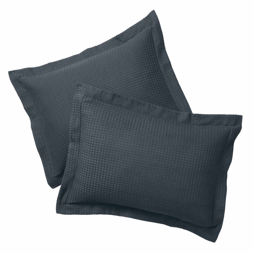 All-Season 3-Piece Grey Waffle Comforter Set, Adult Full/Queen - Luxurious Quilted Duvet Cover Set Detail