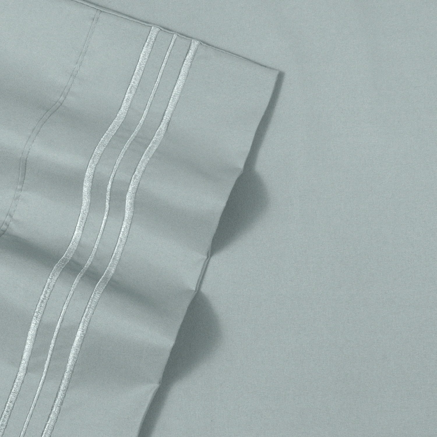 Cooling Sateen 1800 Series Classic 4-Piece 1800 Thread Count 100 GSM Bed Sheet, Queen - Premium Ultra-Soft Pillowcase Pair for Sleeping Detail