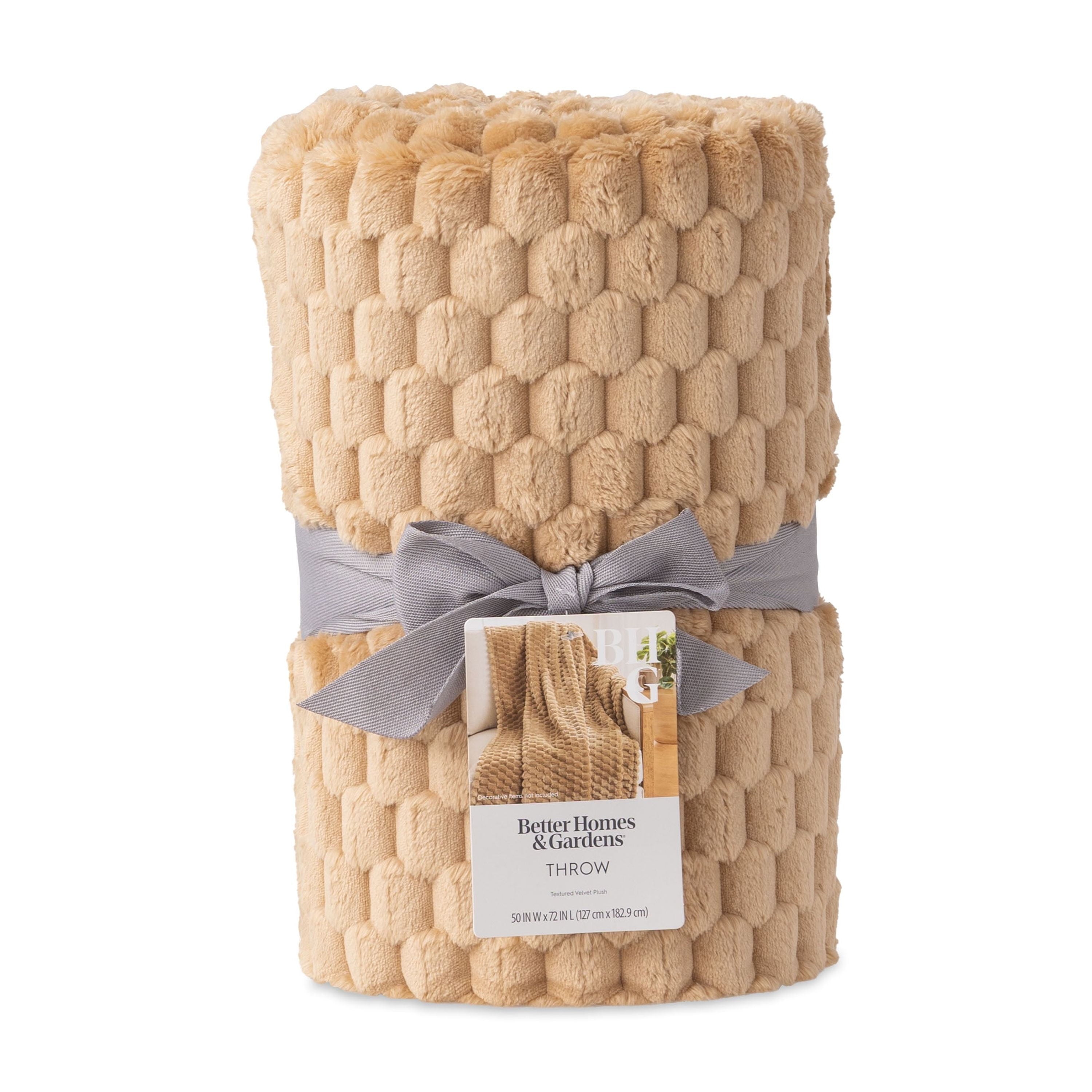 Lightweight Warm Textured Velvet Plush Oversized Throw Blanket in Dark Caramel - Cozy Fleece Throw Blanket for Couch & Bed Detail