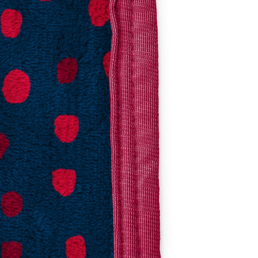 Cozy Fleece Strawberry Shortcake Berry Meadows 46" x 60" Coral Fleece Throw Blanket, Kids, Polyester, Navy - Luxury Knitted Decorative Throw Blanket with Fringes Detail