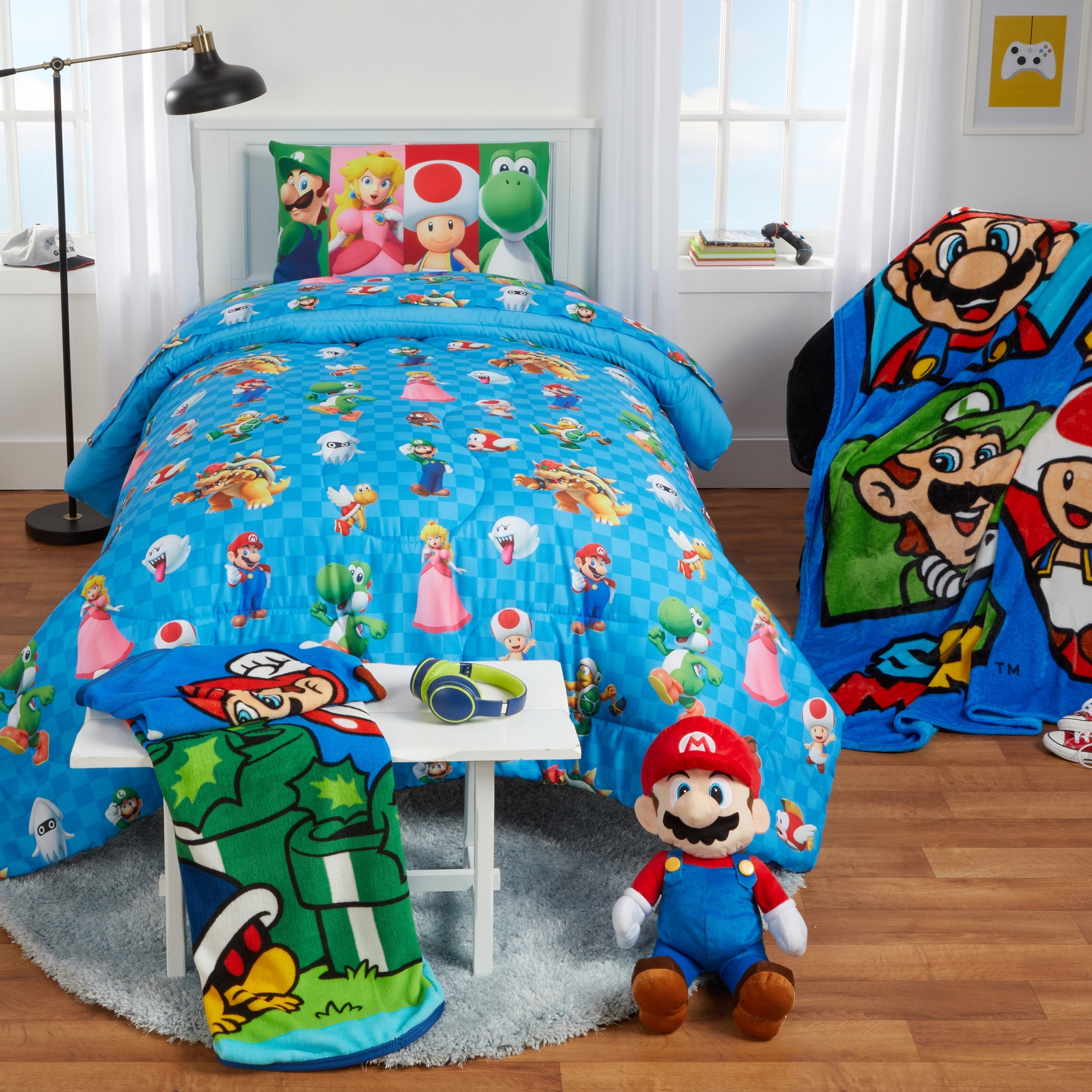 Heavyweight Warmth Kids Comforter and Pillowcase, 2-Piece Set, Twin/Full, Reversible - Hypoallergenic Ultra-Fluffy Quilt for Winter Detail