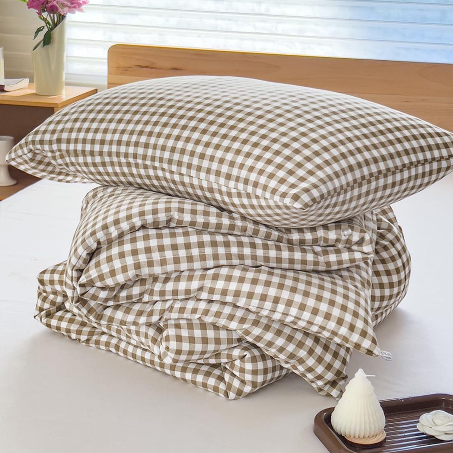 Luxurious Quilted Tan Gingham Queen Comforter Set, Taupe Plaid Bedding Set, Checked Bed Comforter 3 Pieces(Tan Gingham, Queen) - Hypoallergenic Ultra-Fluffy Quilt for Winter Detail