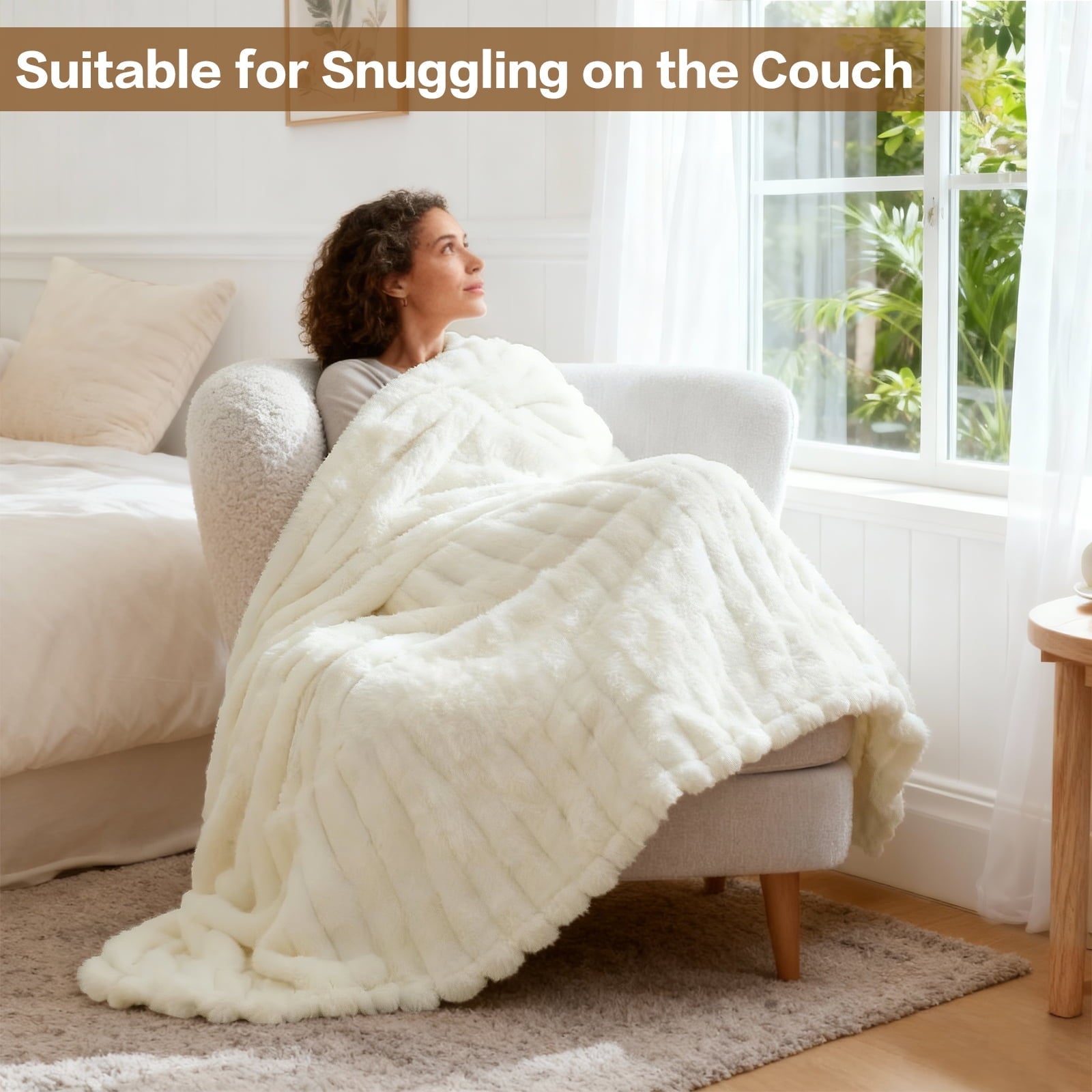Decorative Knitted White Fleece Throw Blanket for Couch, Super Soft Cozy Blankets and Throws, Decorative Fleece Blankets for Women Men G... - Super Soft Reversible Sherpa Flannel Blanket Detail