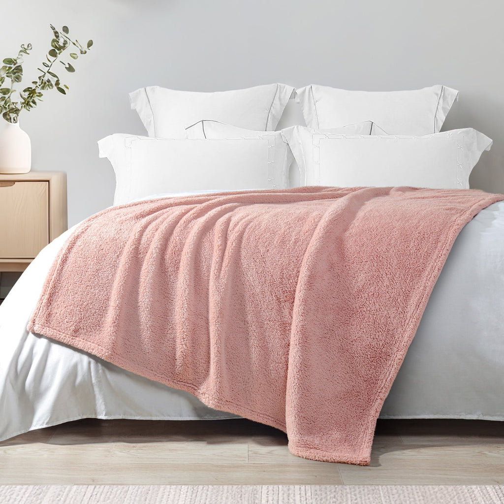 Reversible Sherpa Soft Fleece Throw Blanket for Couch, Super Soft Velvet Plush Bed Blanket, 50x60 Inches, Pink - Luxury Knitted Decorative Throw Blanket with Fringes Detail