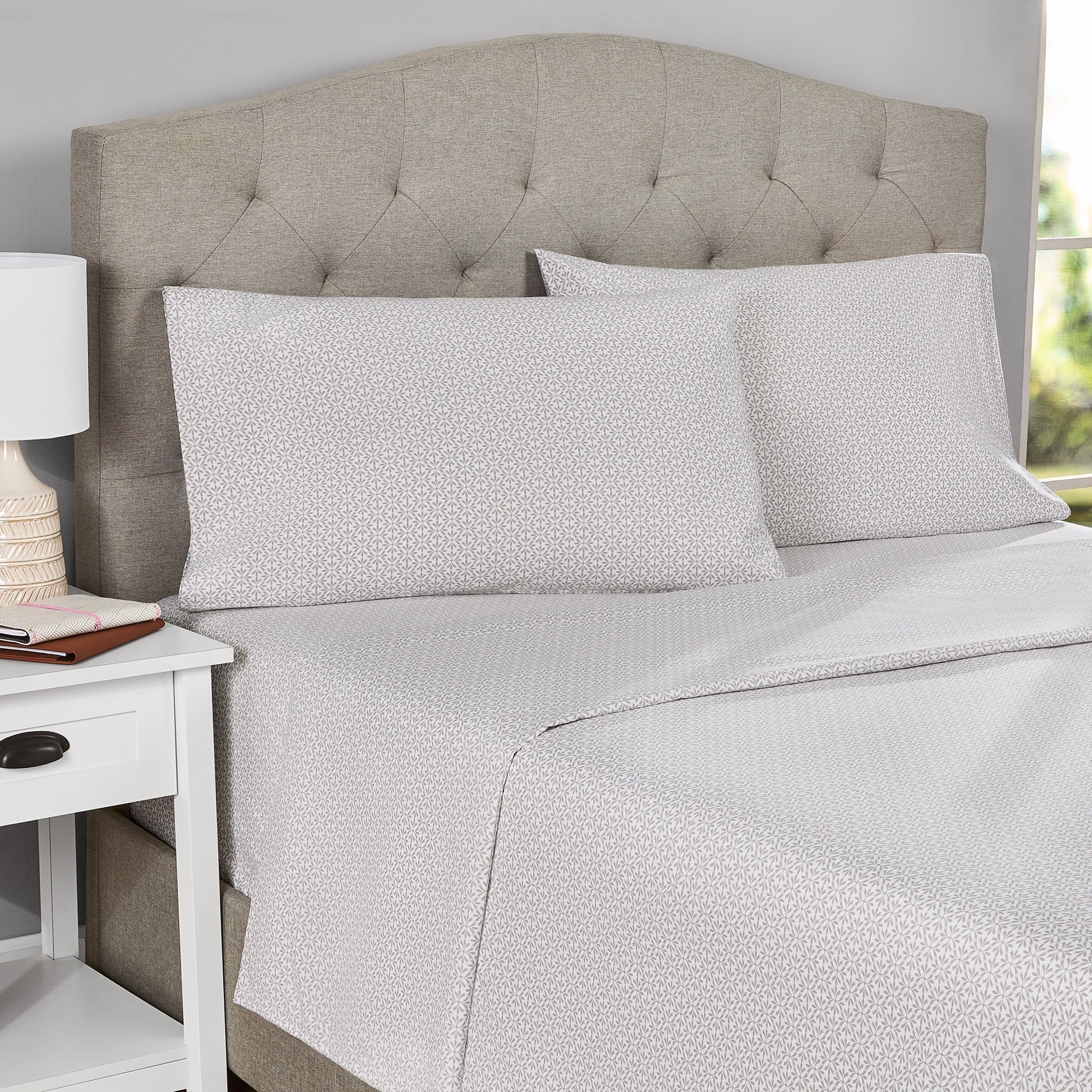Breathable Luxury 3-Piece 300 Thread Count Grey Flake Cotton Blend Bed Sheet Set, Twin XL - Cooling Hotel Quality Bedding Sheets and Pillowcases Detail