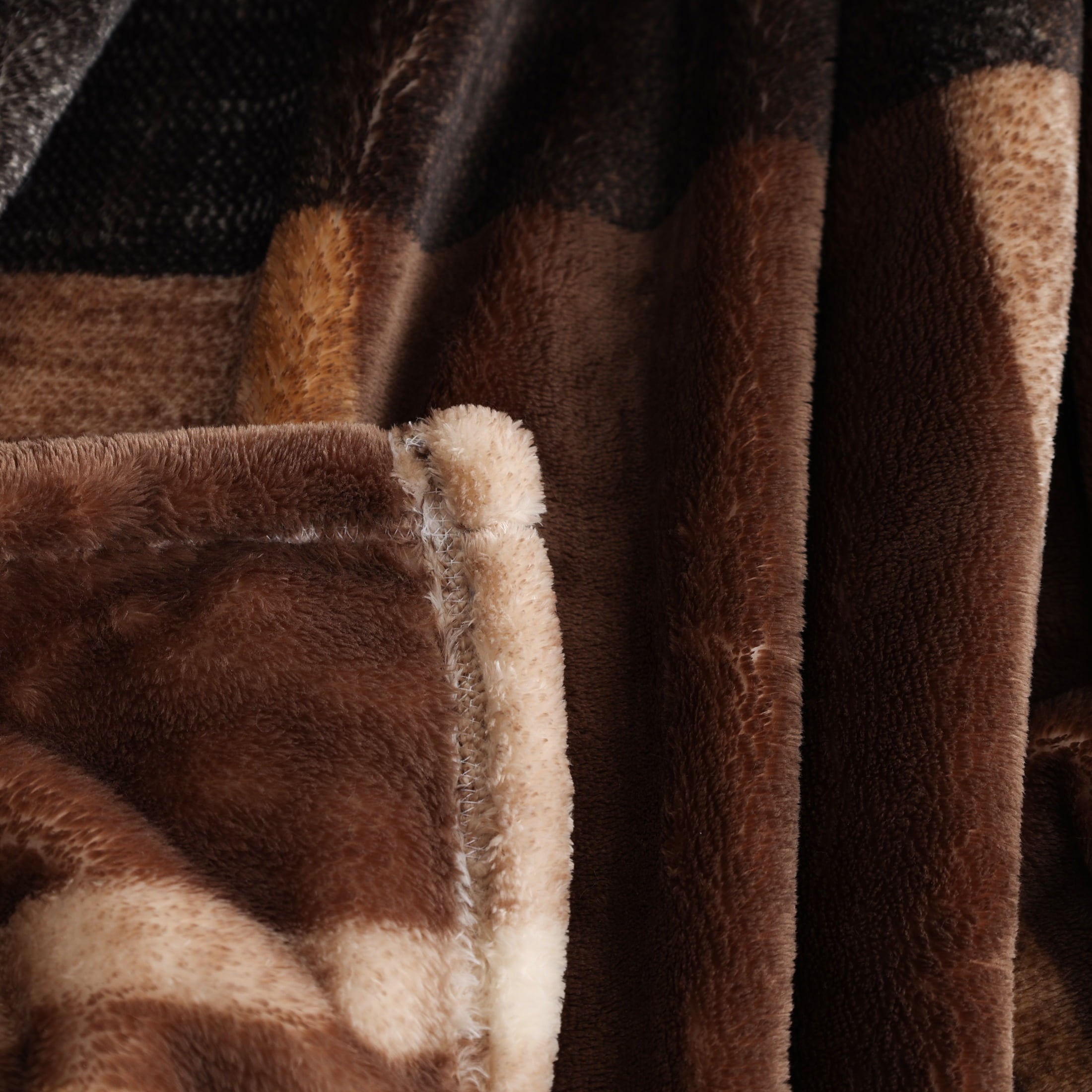 Super Soft Flannel Printed Velvet Plush Super Soft Throw Blanket, Oversized, Shelton Brown Plaid - Lightweight Plush Warm Blanket for All Seasons Detail