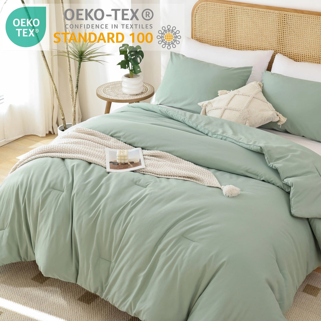 All-Season Queen Comforter Set For Adult, 3 Piece Sage Green Comforter Sets & Bedding For All Season - Cloud-Like Soft Lightweight Bed Comforter Detail