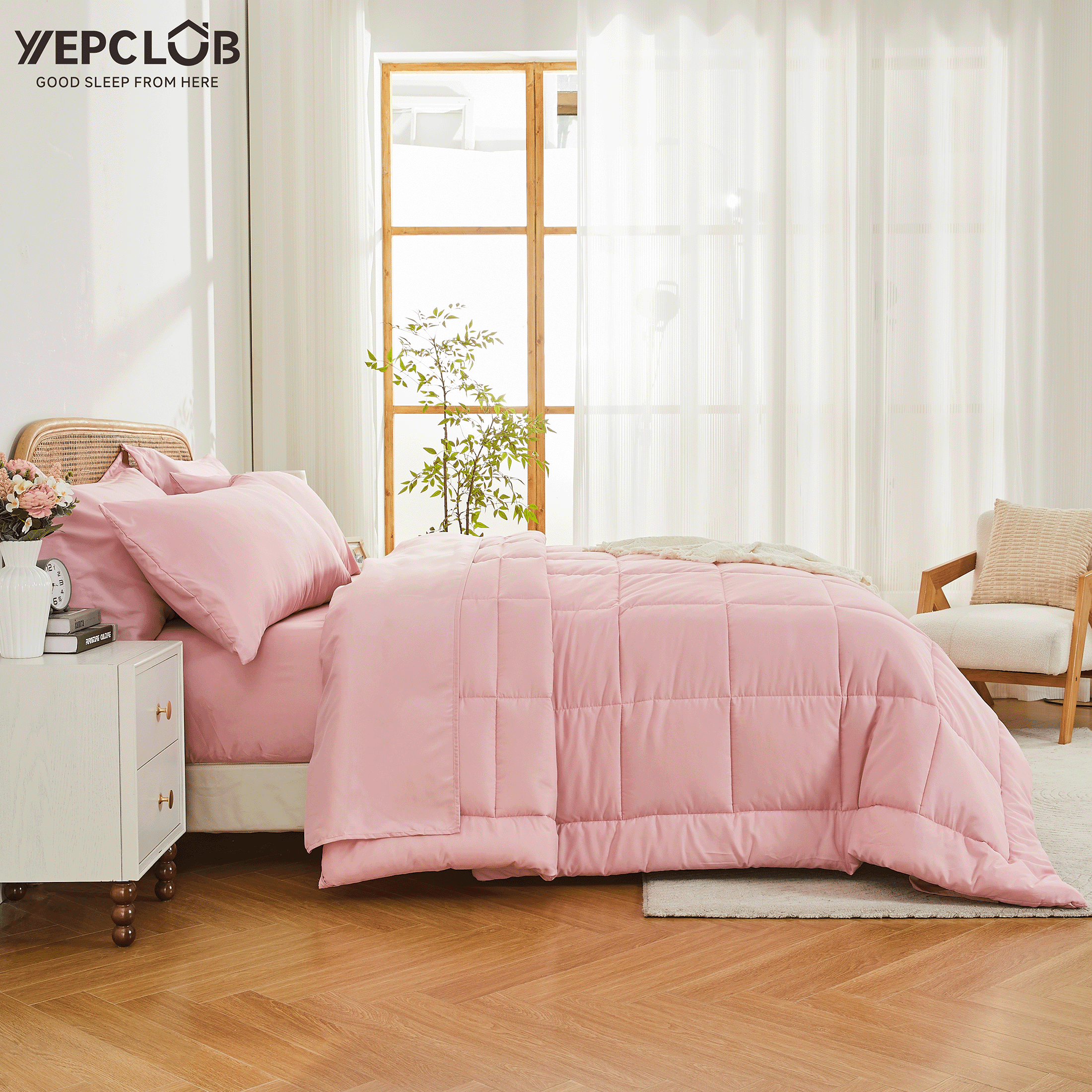 Fluffy Down Alternative 7-Piece Queen Size Comforter Set,Pink Reversible Bed in a Bag,All Season Solid Bedding Set with Sheets,Pillowcases & ... - Luxurious Quilted Duvet Cover Set Detail