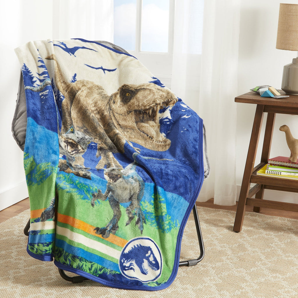 Decorative Knitted Kids Silky Soft Plush Throw Blanket, 40" x 50" - Super Soft Reversible Sherpa Flannel Blanket Detail