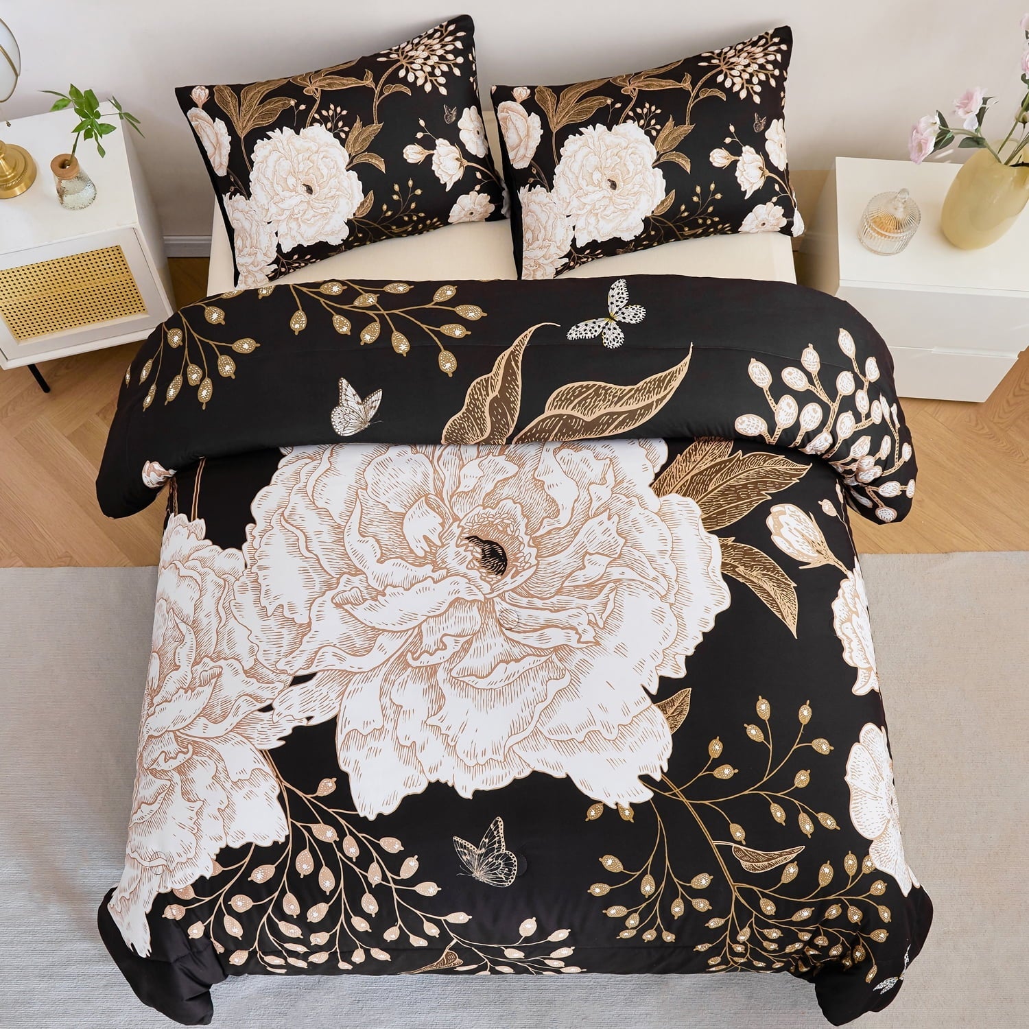 Heavyweight Warmth Black Floral Comforter Set Queen, Printed Comforter White Flowers Butterfly Bedding Set, 3 Pieces Botanical Reversibl... - All-Season Down Alternative Comforter Insert Detail