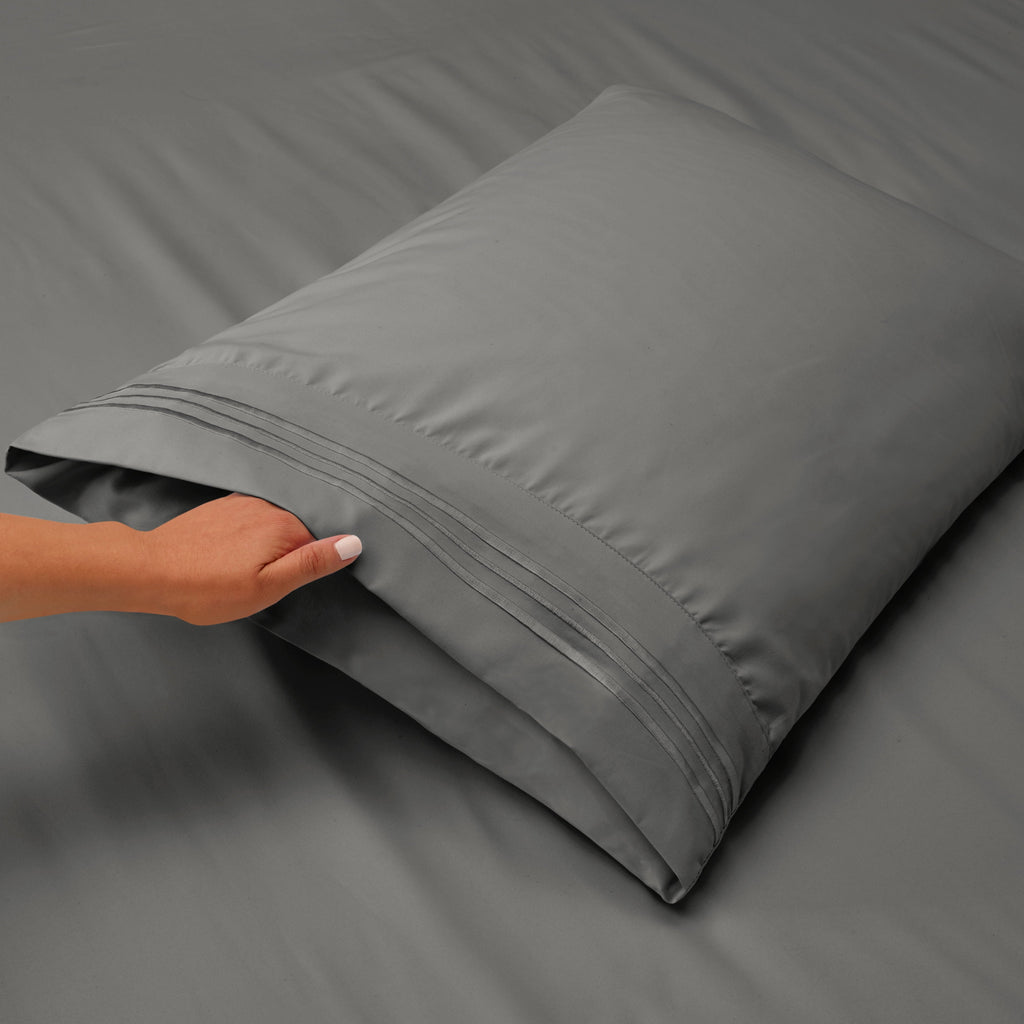 Breathable Luxury Sheets Set, 4 Piece Deep Pocket Sheets, 100% Soft Microfiber Bed Sheets Set, Gray - Luxury Bed Sheet Set with Deep Pockets Detail