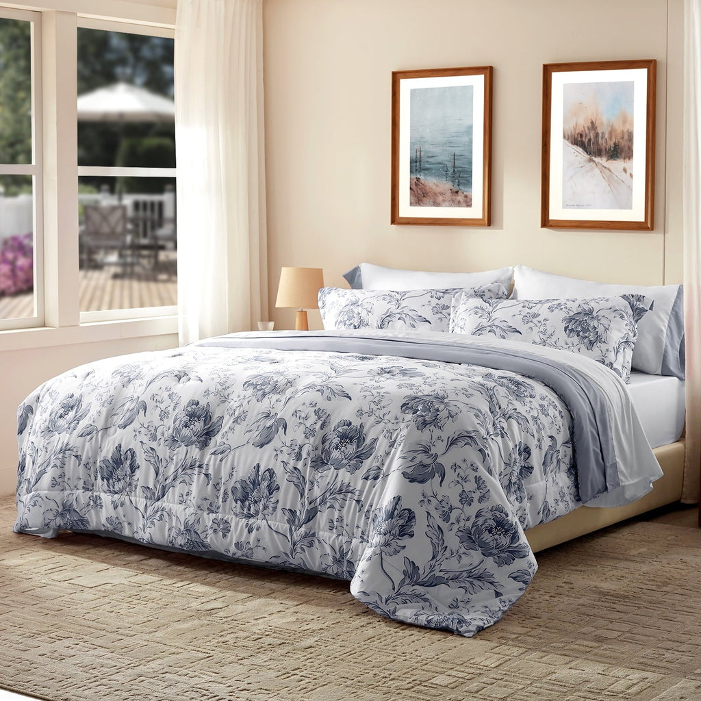 Fluffy Down Alternative Queen Comforter Sets,7-Pieces Reversible Bedding Sets,Bed in a Bag with Comforter,Flat Sheet and Fitted Sheet,Pillowc... - Cloud-Like Soft Lightweight Bed Comforter Detail