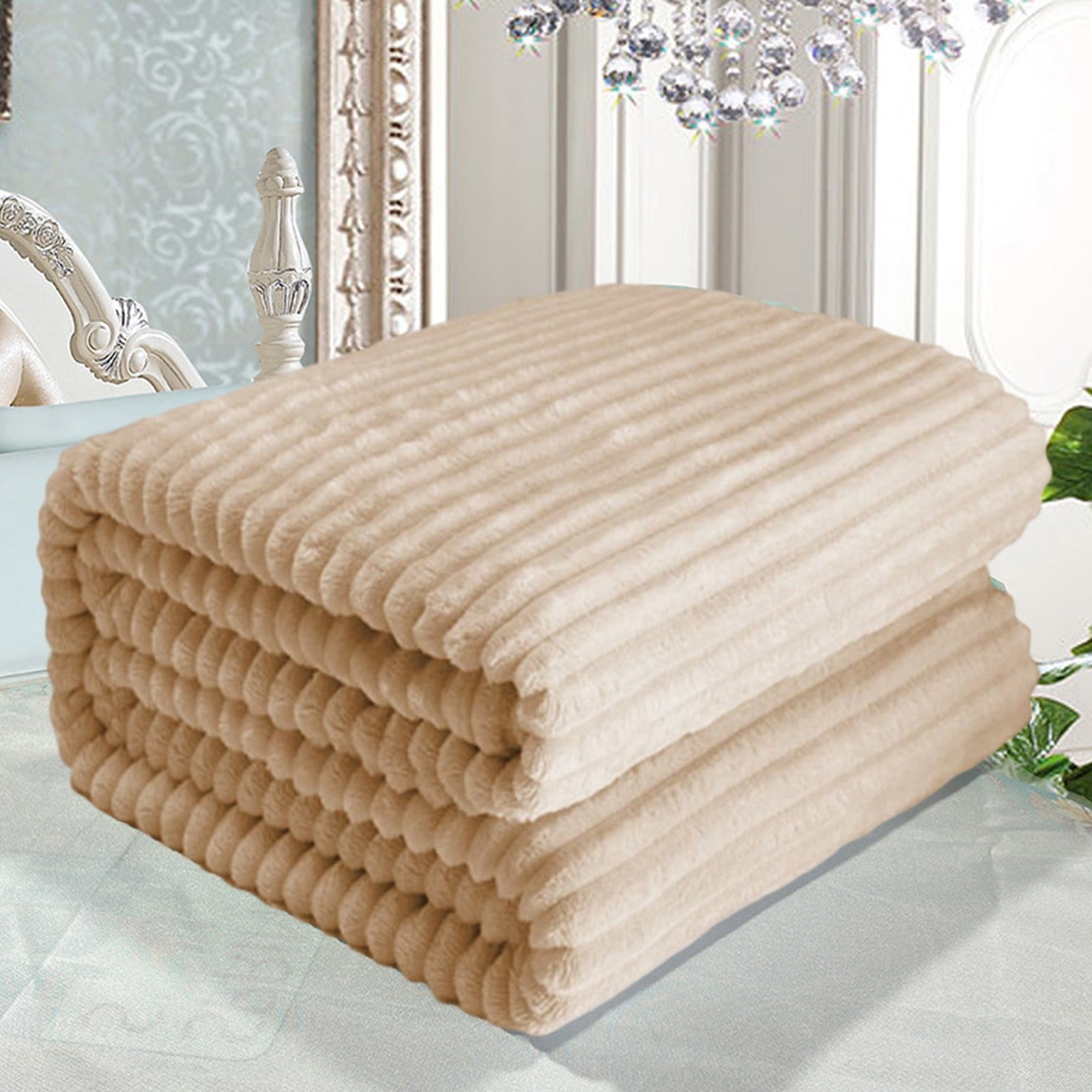 Lightweight Warm Extra Large Throw Blanket for Couch Home Office Hotel 100% Cotton Super Soft Blanket for Adult 47"x70" Khaki - Super Soft Reversible Sherpa Flannel Blanket Detail