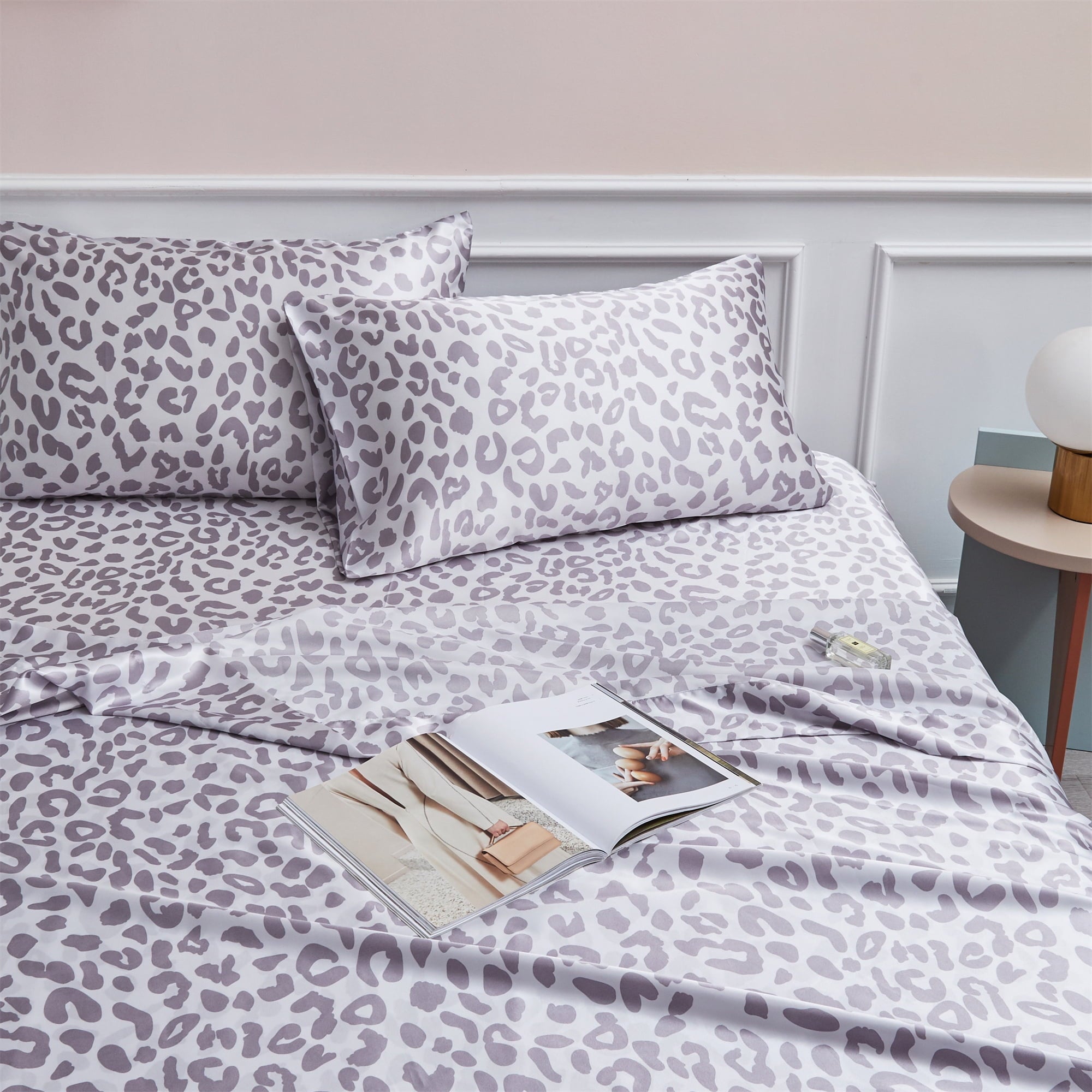 Wrinkle-Resistant Satin Sheets Twin Silk Sheets Silver Leopard Bed Sheet Set Deep Pocket Bed Flat Fitted Sheet, 3-Pieces - Luxury Bed Sheet Set with Deep Pockets Detail