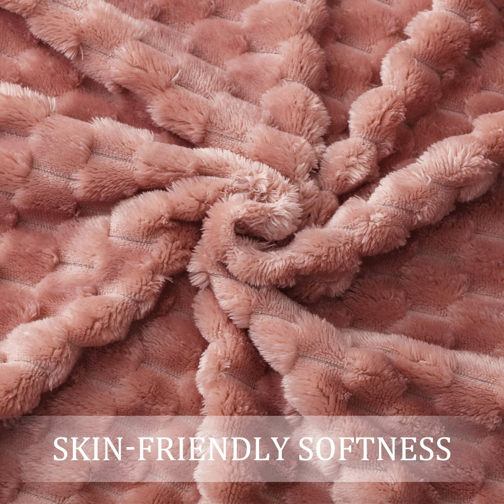 Reversible Sherpa Large Soft Fleece Throw Blanket, 50"x70" Stylish Jacquard Throw Blanket for Couch, Cozy, Warm, Lightweight Dusty Pink... - Cozy Fleece Throw Blanket for Couch & Bed Detail
