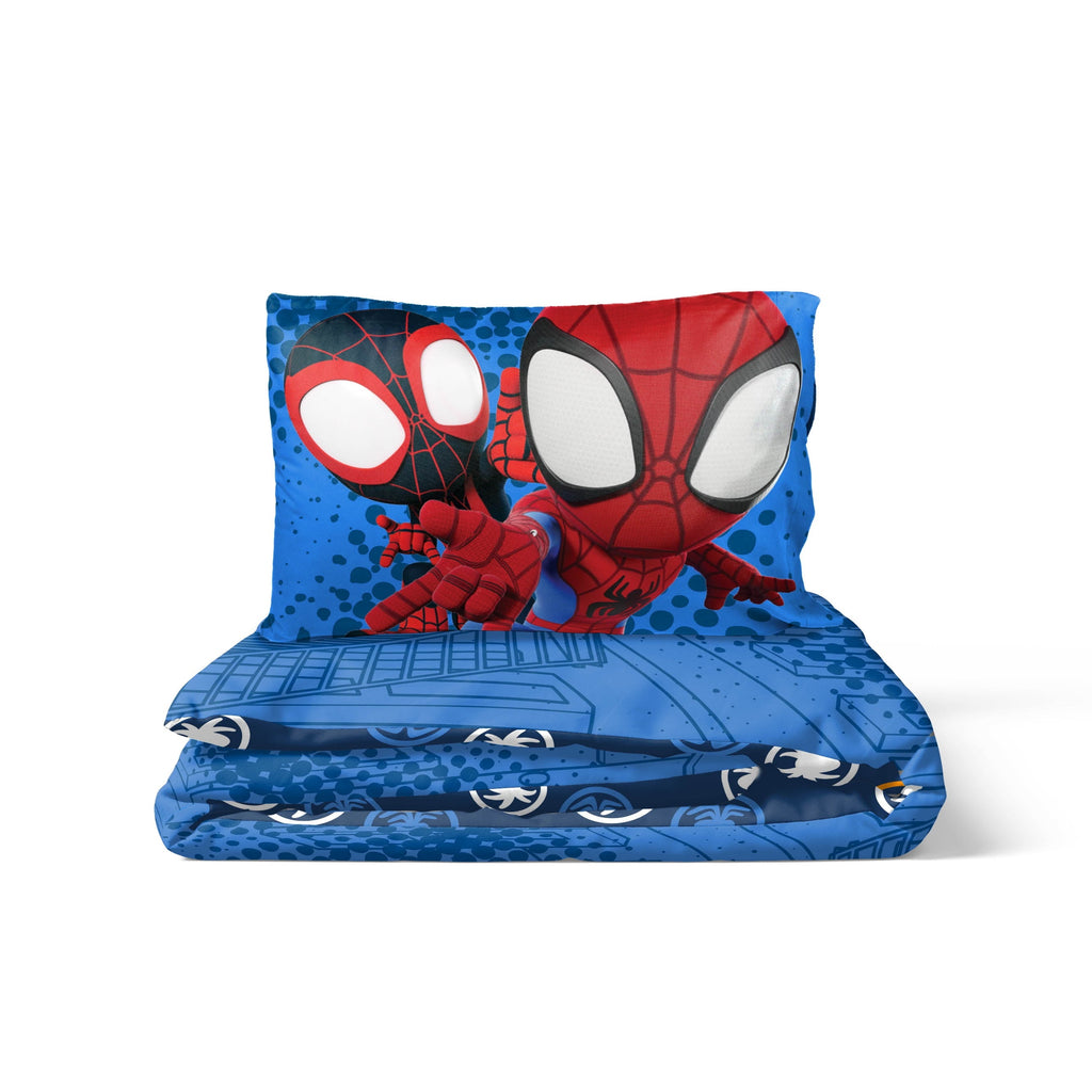All-Season Spidey Amazing Friends Kids 2-Piece Twin/Full Reversible Comforter Set, Microfiber, Red - Luxurious Quilted Duvet Cover Set Detail