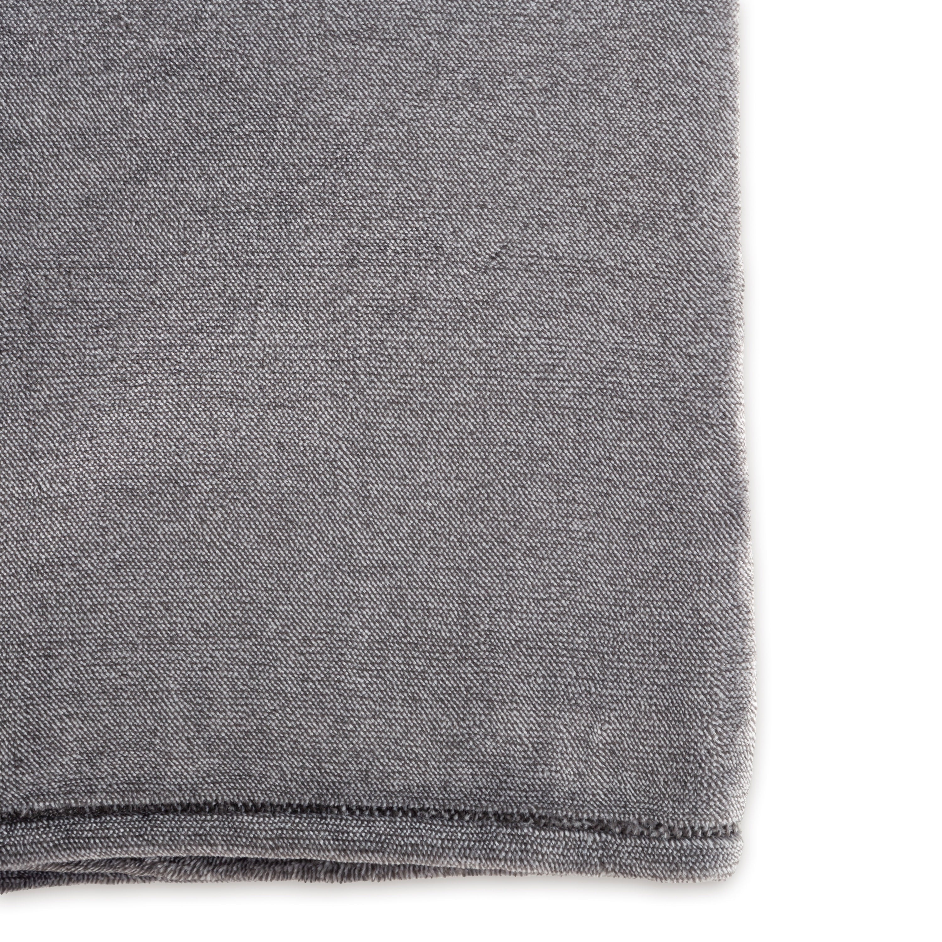 Decorative Knitted Plush Heathered Soft Oversized Throw Blanket, Gray - Lightweight Plush Warm Blanket for All Seasons Detail