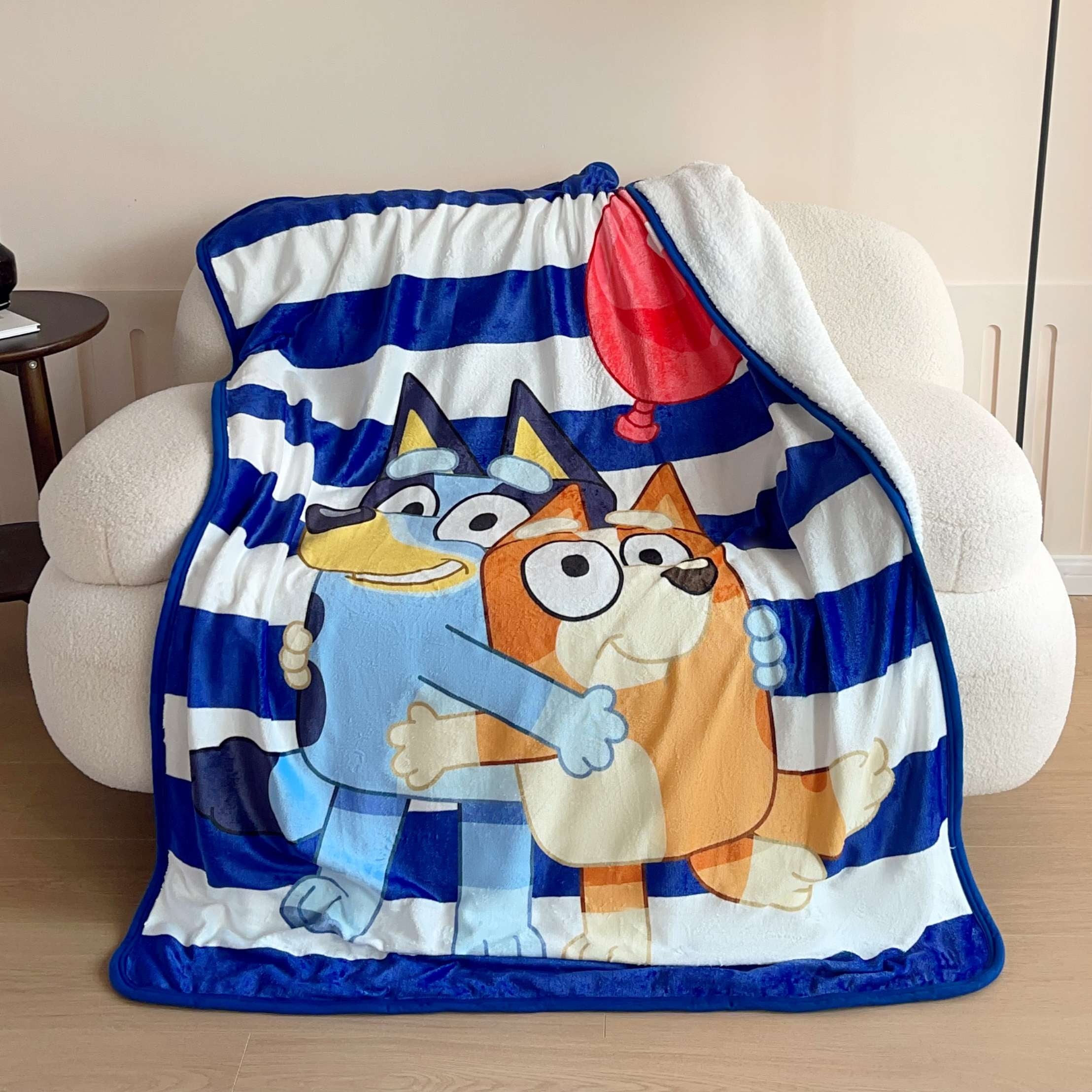 Super Soft Flannel Happy Hugs Kids Silk Touch Throw Blanket with Sherpa Reverse, 46 x 60 inches Blue – Soft Plush Fleece Throw Blanket - Lightweight Plush Warm Blanket for All Seasons Detail