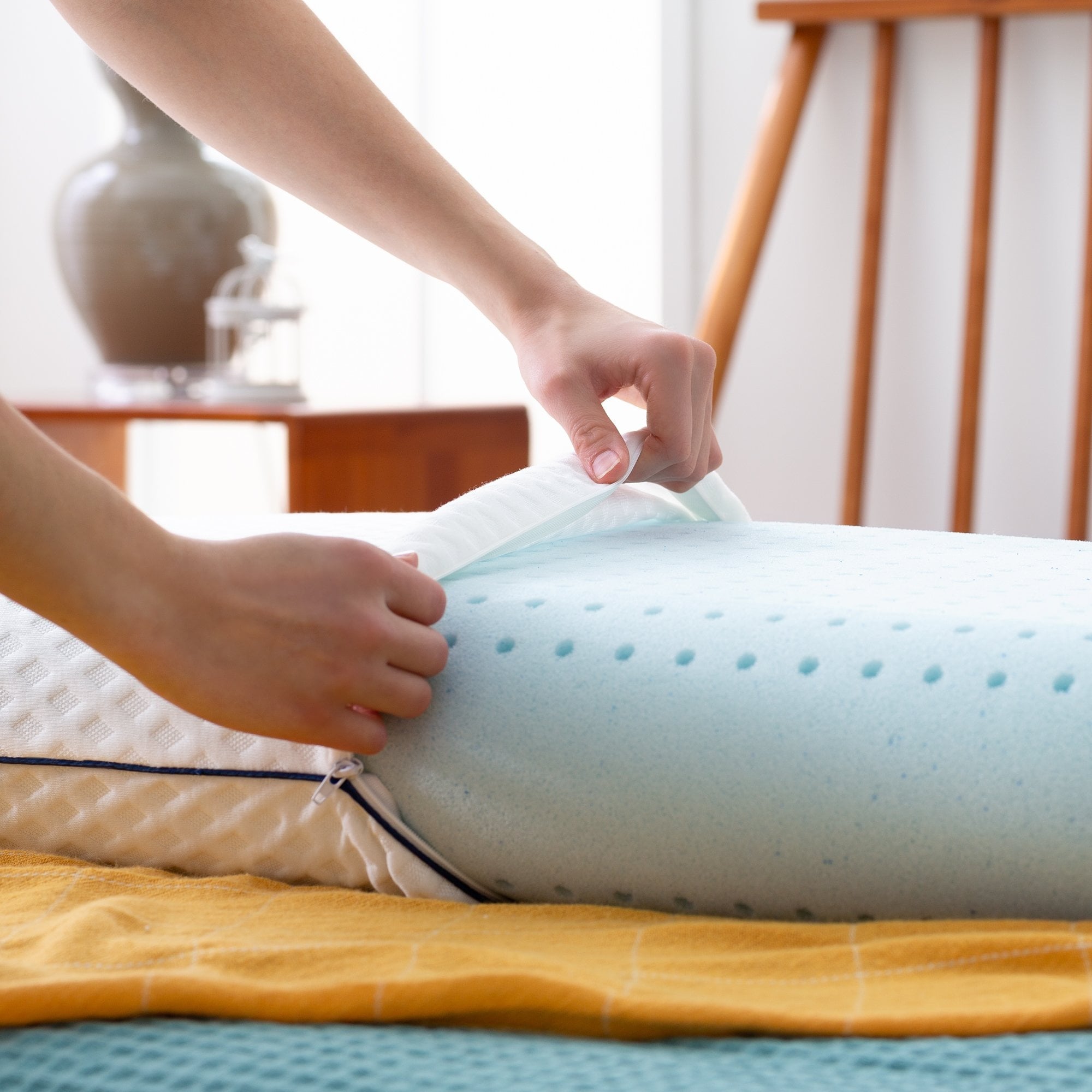 Orthopedic Support Medium Feel Standard Size Ventilated Gel Memory Foam Bed Pillow with Washable Cover and Temperature Regulating Infusion - Ergonomic Memory Foam Pillow for Neck Pain Support Detail