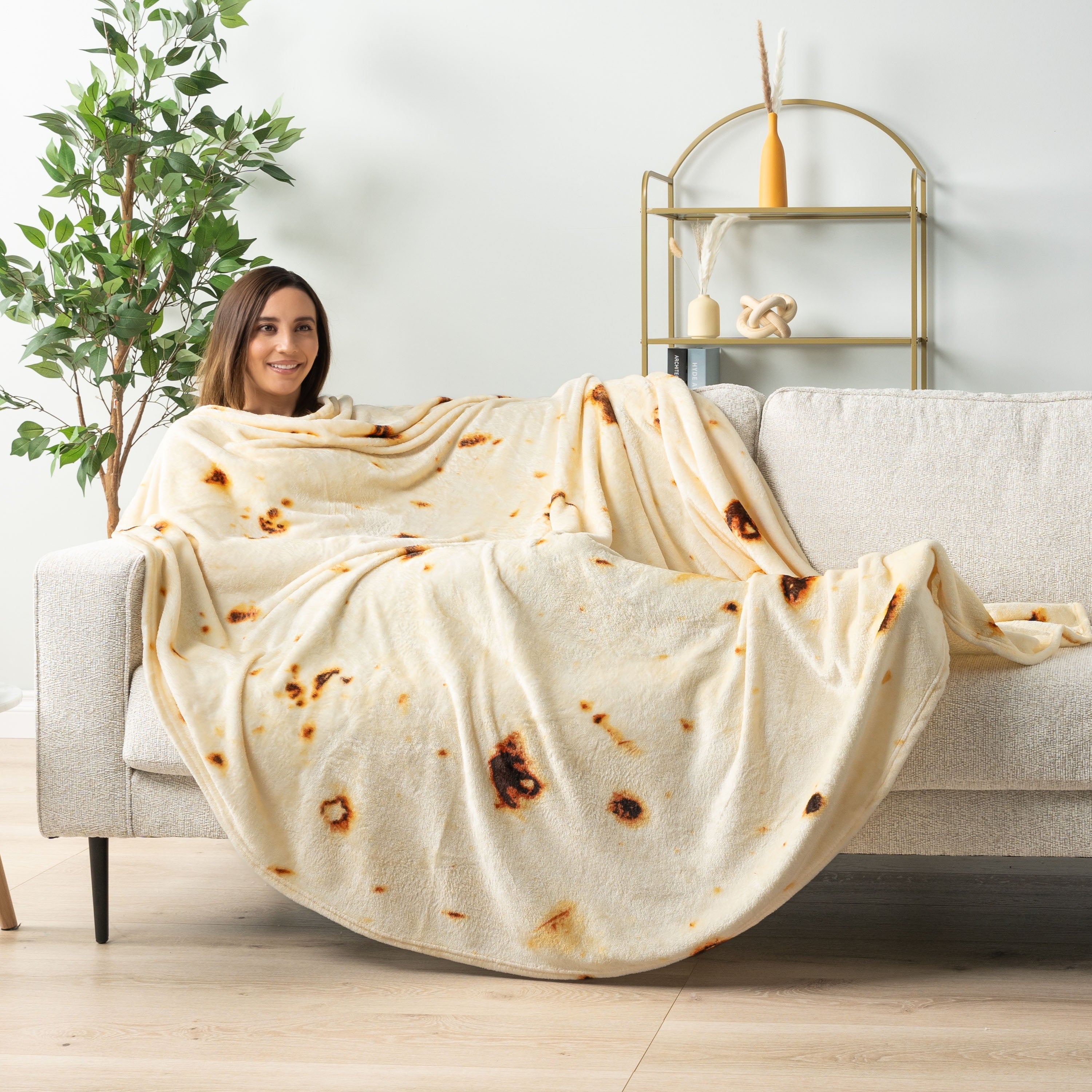 Decorative Knitted Burrito Tortilla Blanket, Double Sided Taco Flour Wrap Novelty Throw for Adult Kid Teen, Realistic Food Blanket, Funn... - Super Soft Reversible Sherpa Flannel Blanket Detail