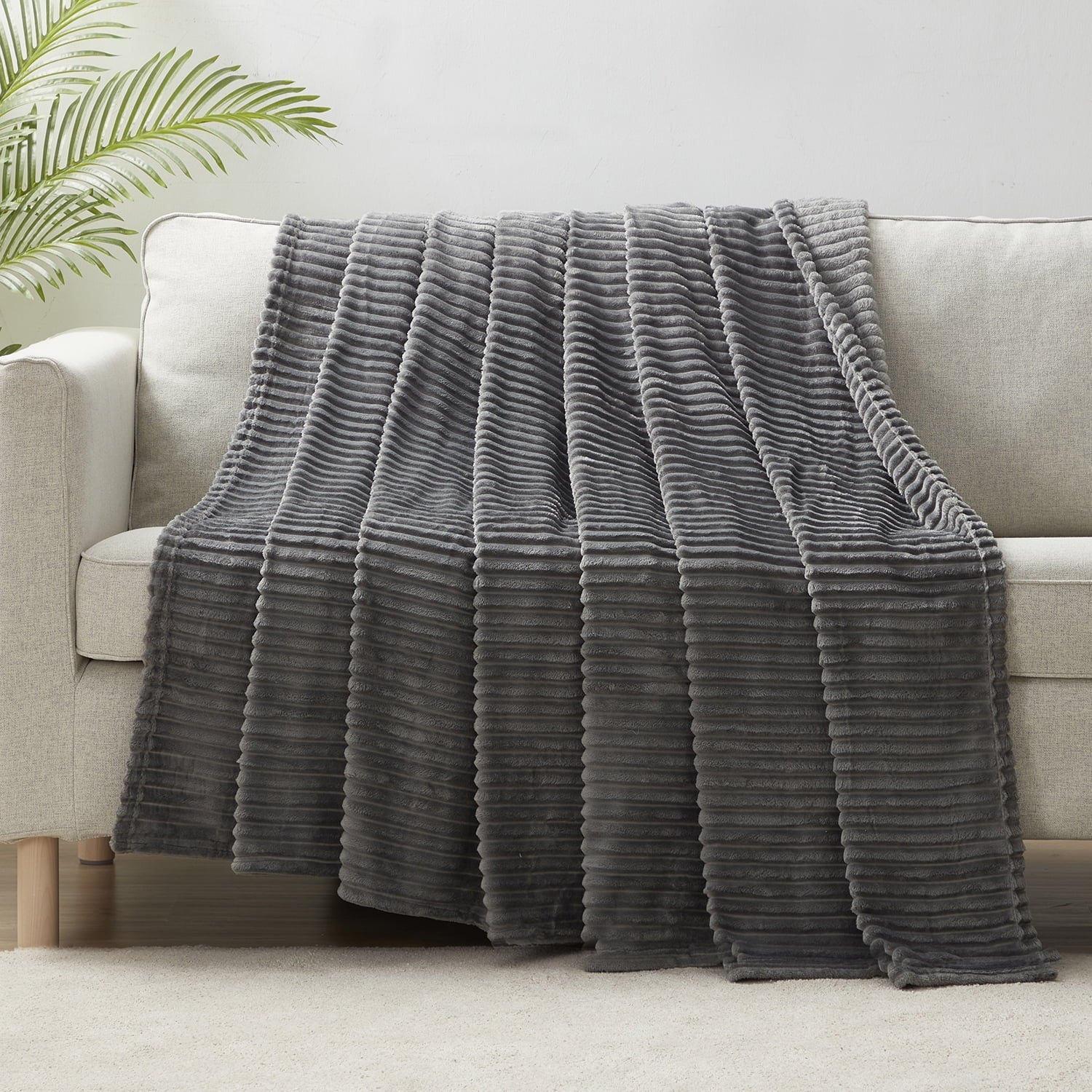 Cozy Fleece Cut Plush Fleece Blanket, Soft Lightweight Fuzzy Luxury Throw Size Bed Blankets for Bed, Throw, Gray - Super Soft Reversible Sherpa Flannel Blanket Detail