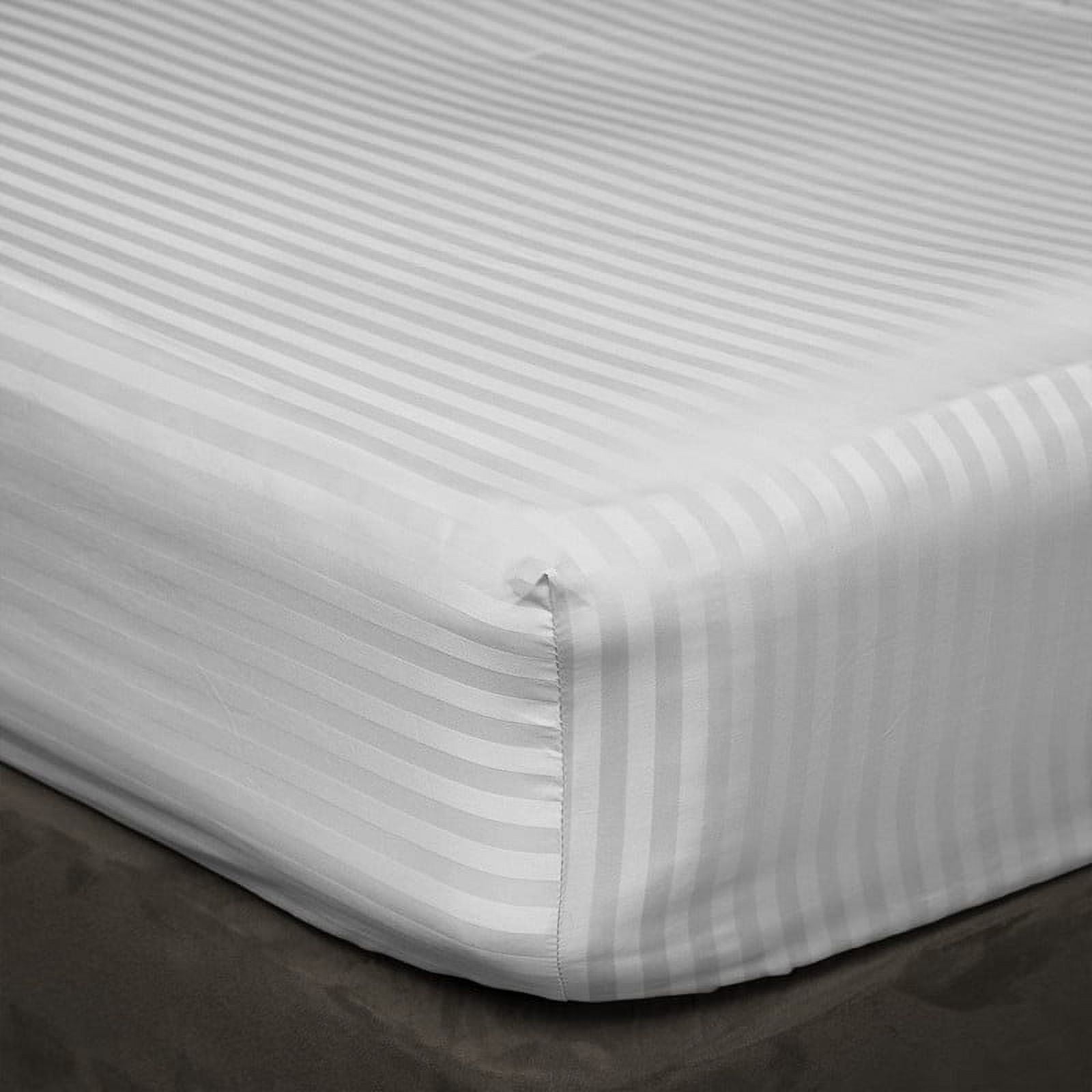 Wrinkle-Resistant 4 Piece 100% Egyptian Cotton Bed Sheets Set - Luxury Soft & Sheets - Deep Pocket of 16" Inch - Hotel Style Silky Bedd... - Luxury Bed Sheet Set with Deep Pockets Detail