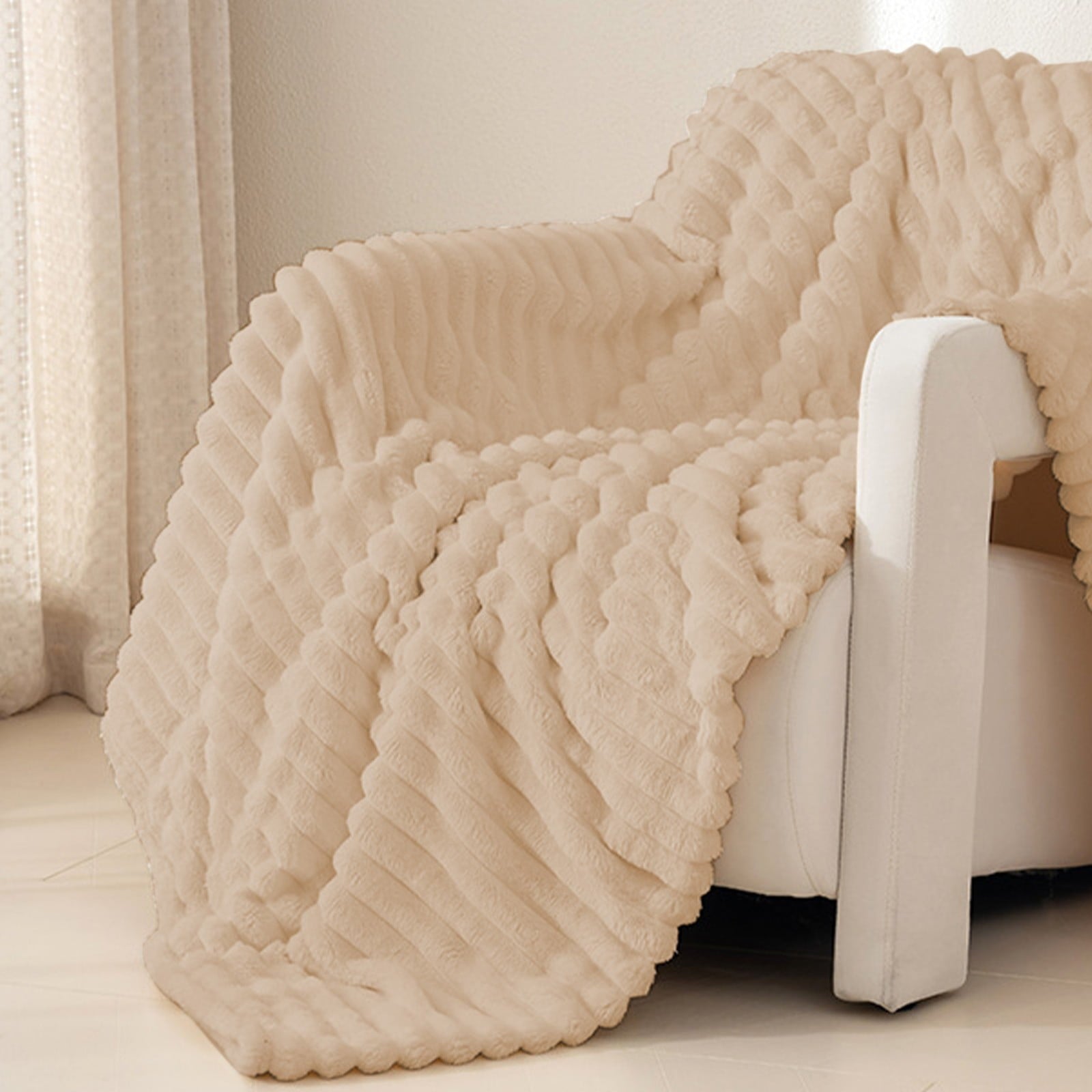 Lightweight Warm Extra Large Throw Blanket for Couch Home Office Hotel 100% Cotton Super Soft Blanket for Adult 47"x70" Khaki - Super Soft Reversible Sherpa Flannel Blanket Detail