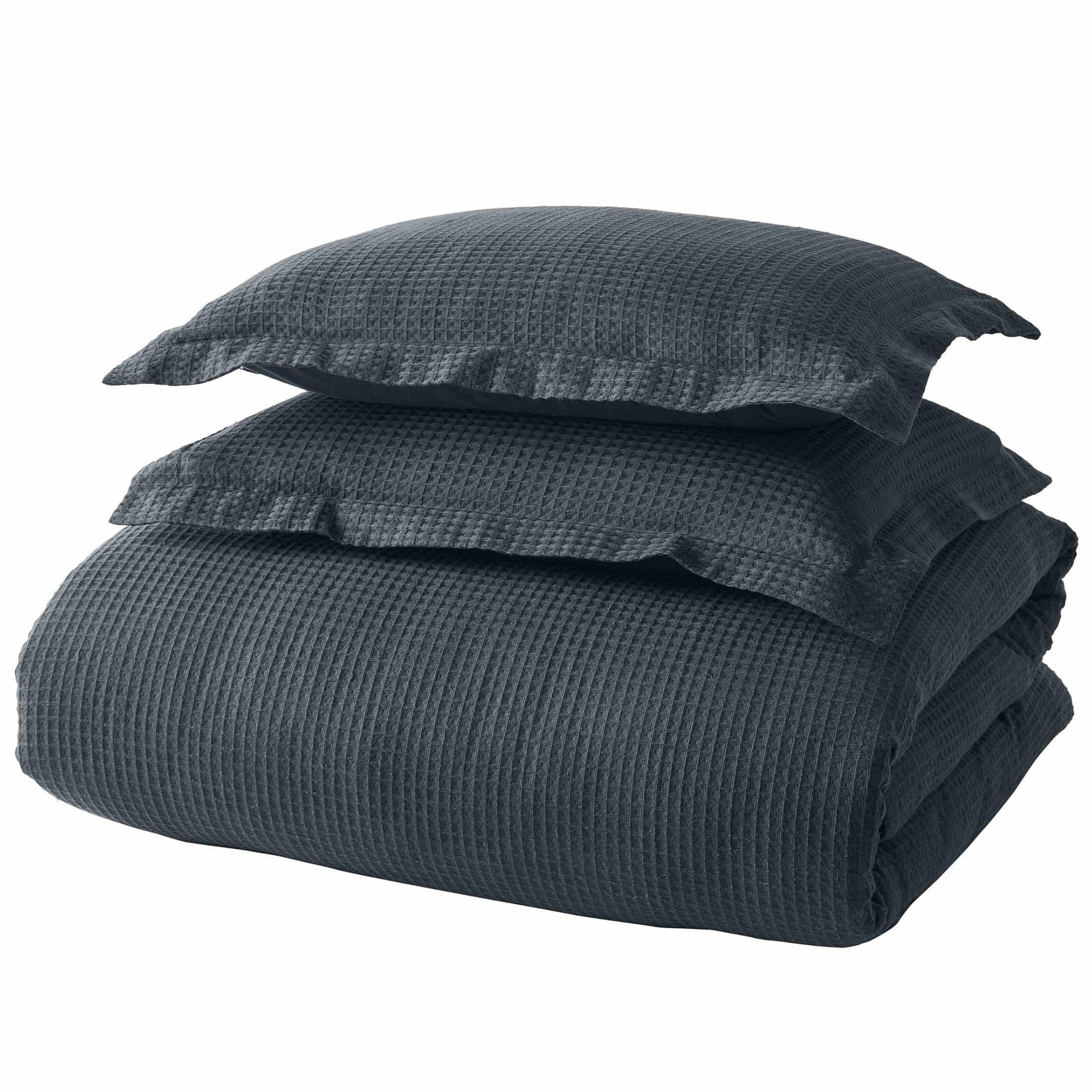 All-Season 3-Piece Grey Waffle Comforter Set, Adult Full/Queen - Luxurious Quilted Duvet Cover Set Detail