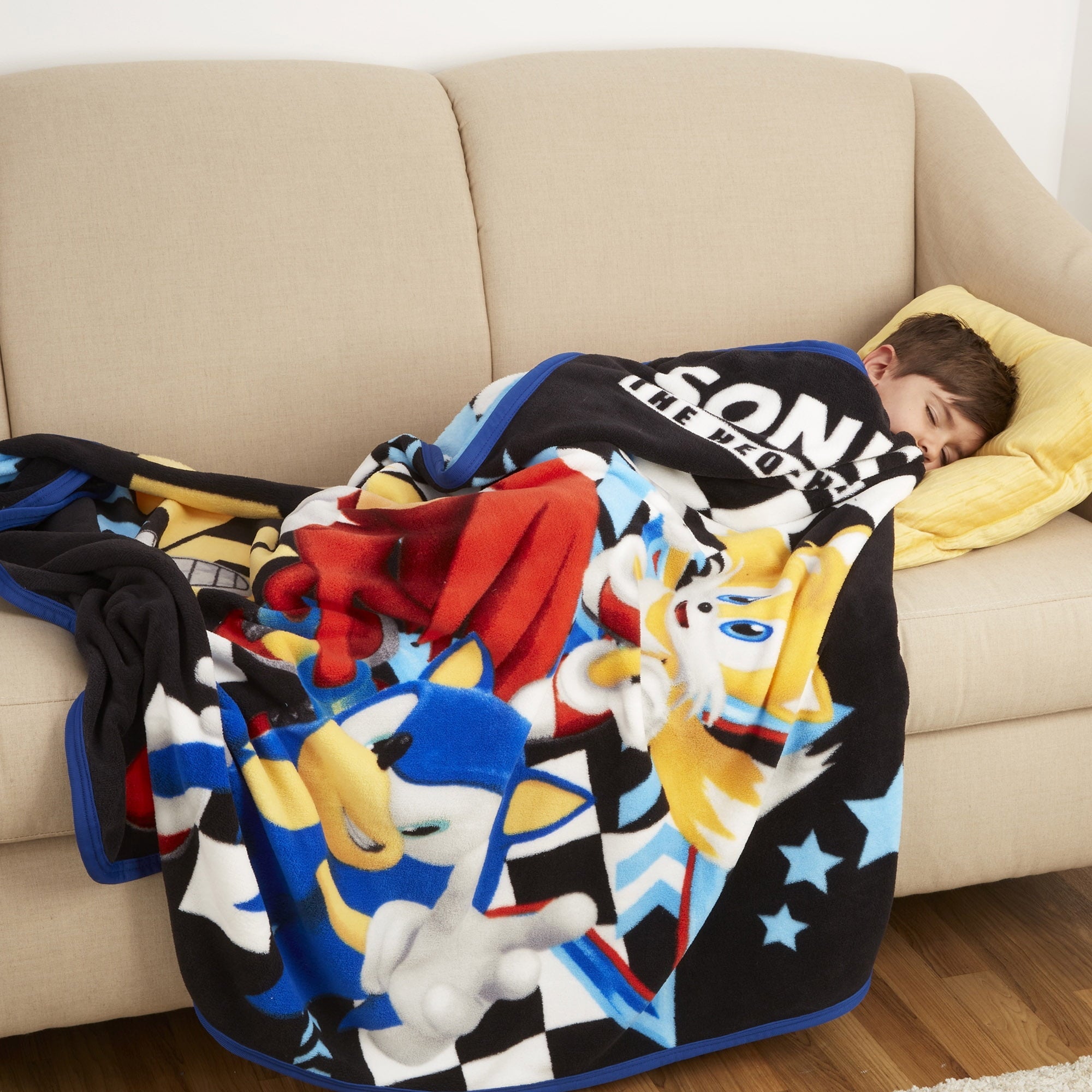 Super Soft Flannel Kids Black Print Fleece Throw Blanket, 46 x 60 - Lightweight Plush Warm Blanket for All Seasons Detail