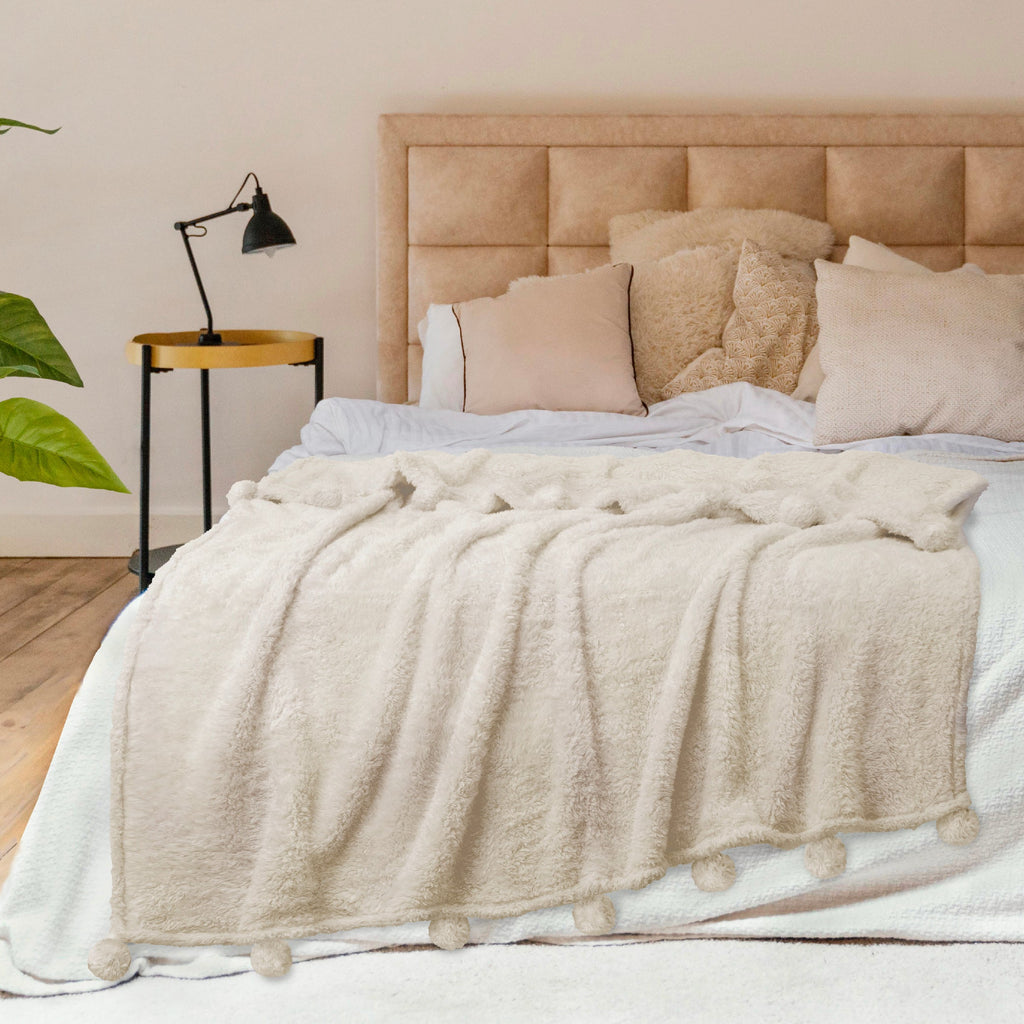 Super Soft Flannel Ivory Cream Sherpa Throw Blanket with Soft Pom Pom Fringe, Plush Cozy Warm Blankets for Couch Bed Sofa, Fuzzy Fleece ... - Super Soft Reversible Sherpa Flannel Blanket Detail