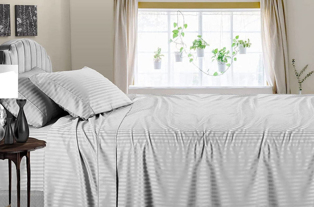 Wrinkle-Resistant 4 Piece 100% Egyptian Cotton Bed Sheets Set - Luxury Soft & Sheets - Deep Pocket of 16" Inch - Hotel Style Silky Bedd... - Luxury Bed Sheet Set with Deep Pockets Detail