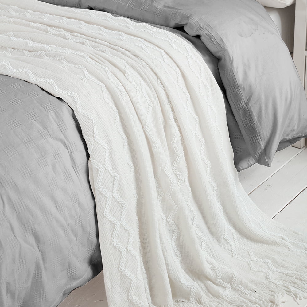 Super Soft Flannel Fluffy Chenille Knitted Fringe Throw Blanket, Lightweight Soft Cozy Bed Sofa Chair Blanket, White, 50" x 60" - Cozy Fleece Throw Blanket for Couch & Bed Detail