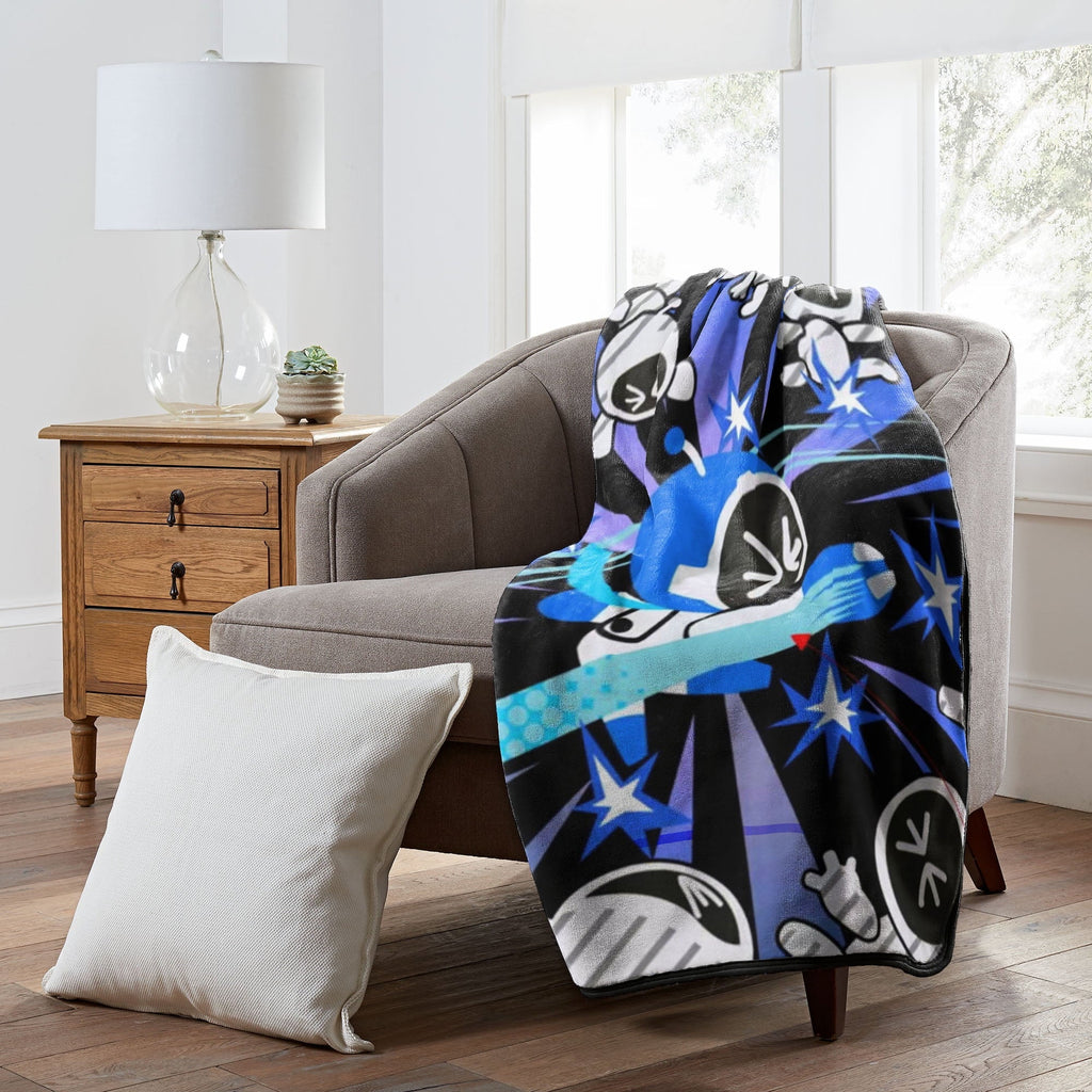 Decorative Knitted Silk Touch Throw Blanket for Kids, 46x60 inches - Super Soft Reversible Sherpa Flannel Blanket Detail