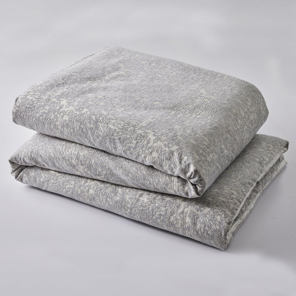 Heavyweight Warmth Better Homes & Garden Grey Chenille 3-Piece Comforter Set, Full/Queen, All Ages - Cloud-Like Soft Lightweight Bed Comforter Detail