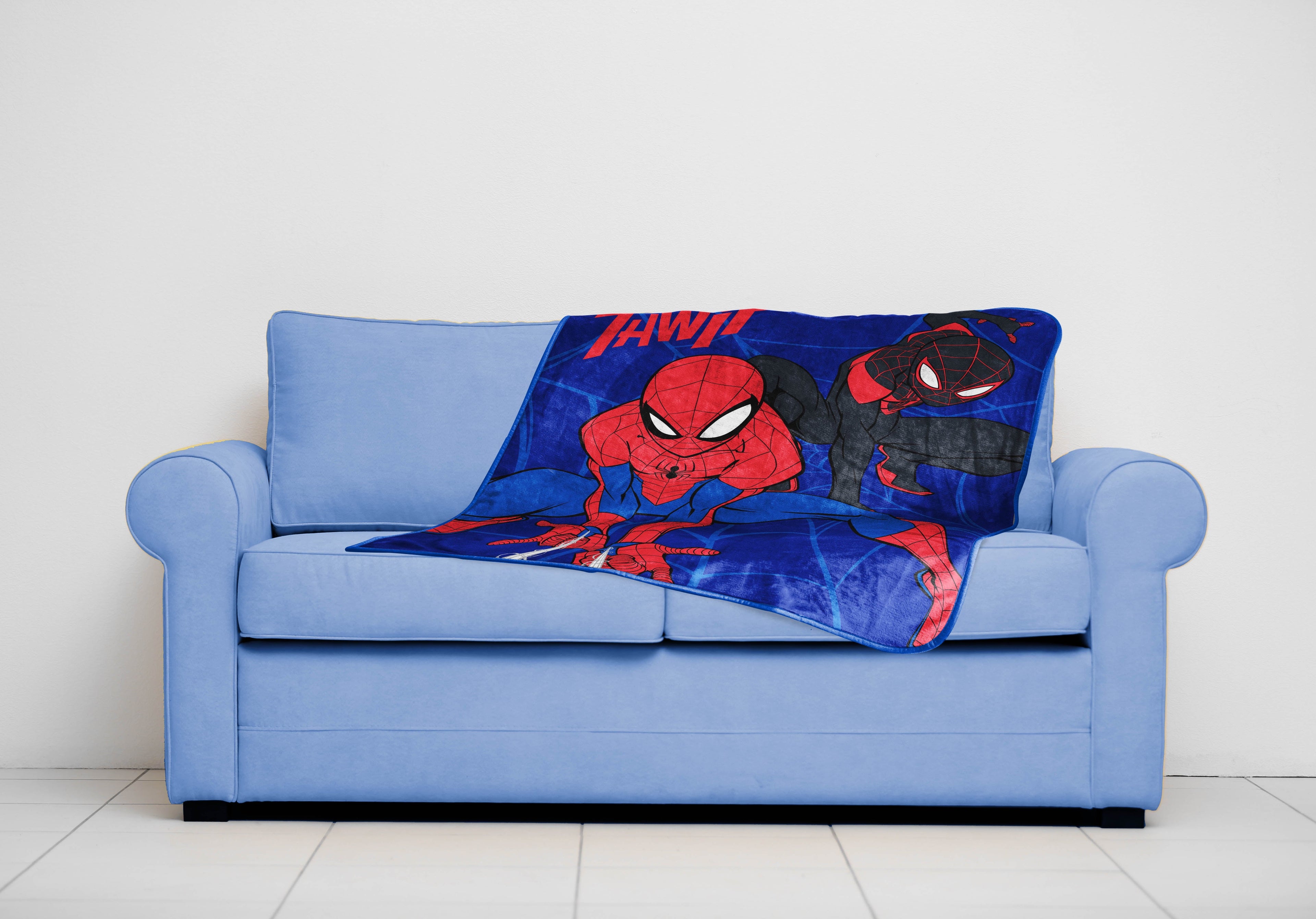 Lightweight Warm Kids Throw Blanket, 46 x 60, Microfiber, Blue, Marvel - Lightweight Plush Warm Blanket for All Seasons Detail