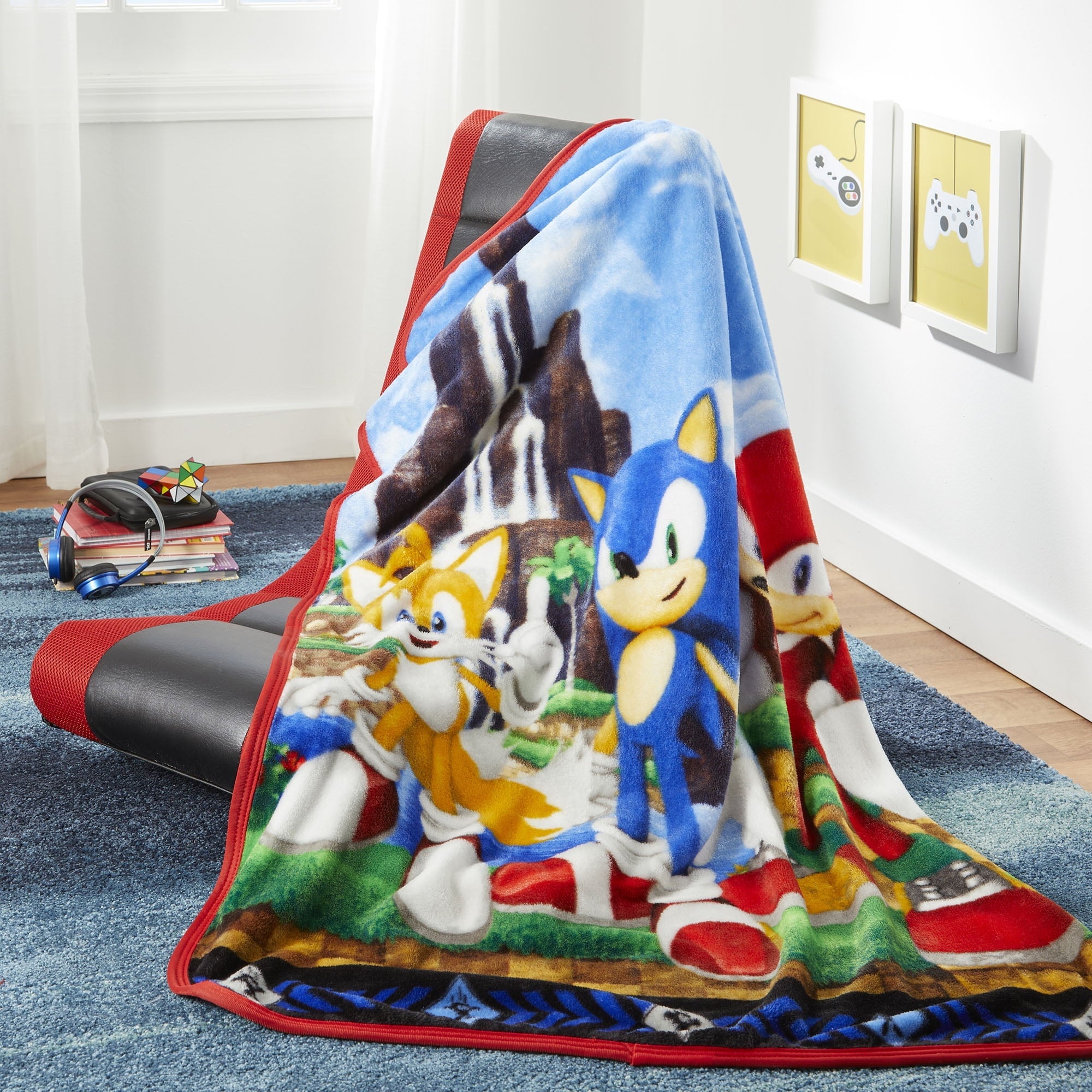 Lightweight Warm Kids Silky Soft Plush Throw Blanket, 40" x 50" - Lightweight Plush Warm Blanket for All Seasons Detail