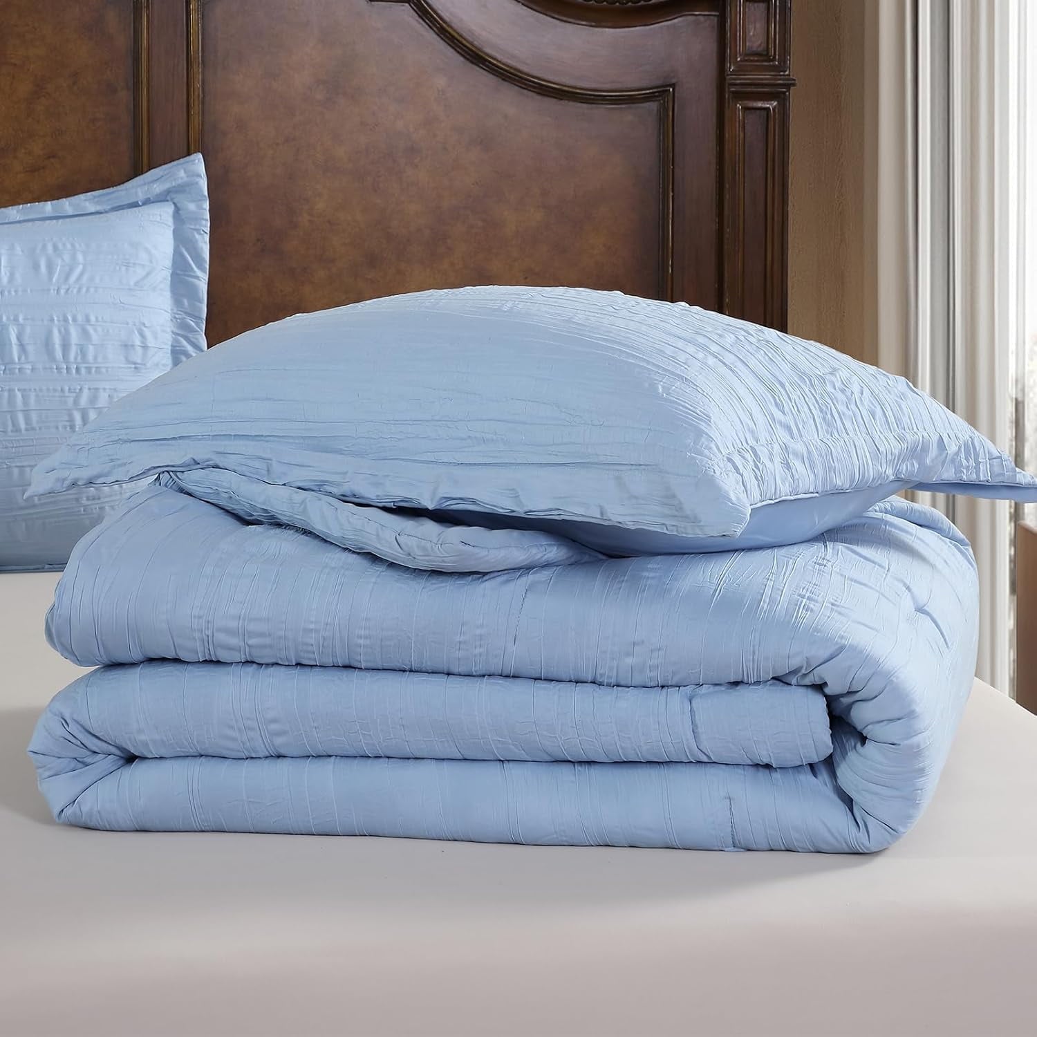 Hypoallergenic Cloud Queen Comforter Set Chambray Blue, 3 Pieces Comforter Set, All Season Lightweight Soft Embossed Bedding (86" x 88" Co... - Cloud-Like Soft Lightweight Bed Comforter Detail