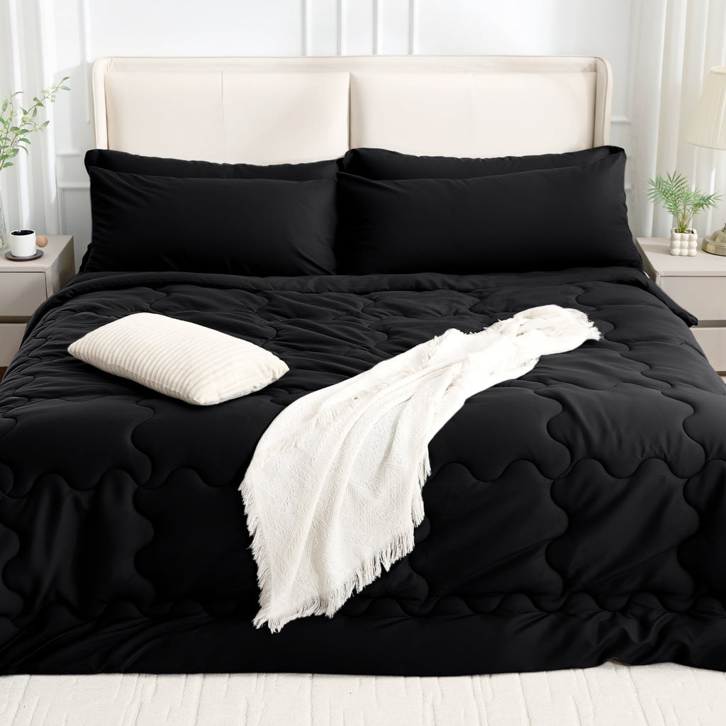 Hypoallergenic Cloud 7 Pieces Comforter Set Full，Bed in A bag，All Seasons Bedding sets with Comforter,Fitted Sheet,Flat Sheet,Pillowcases ... - All-Season Down Alternative Comforter Insert Detail