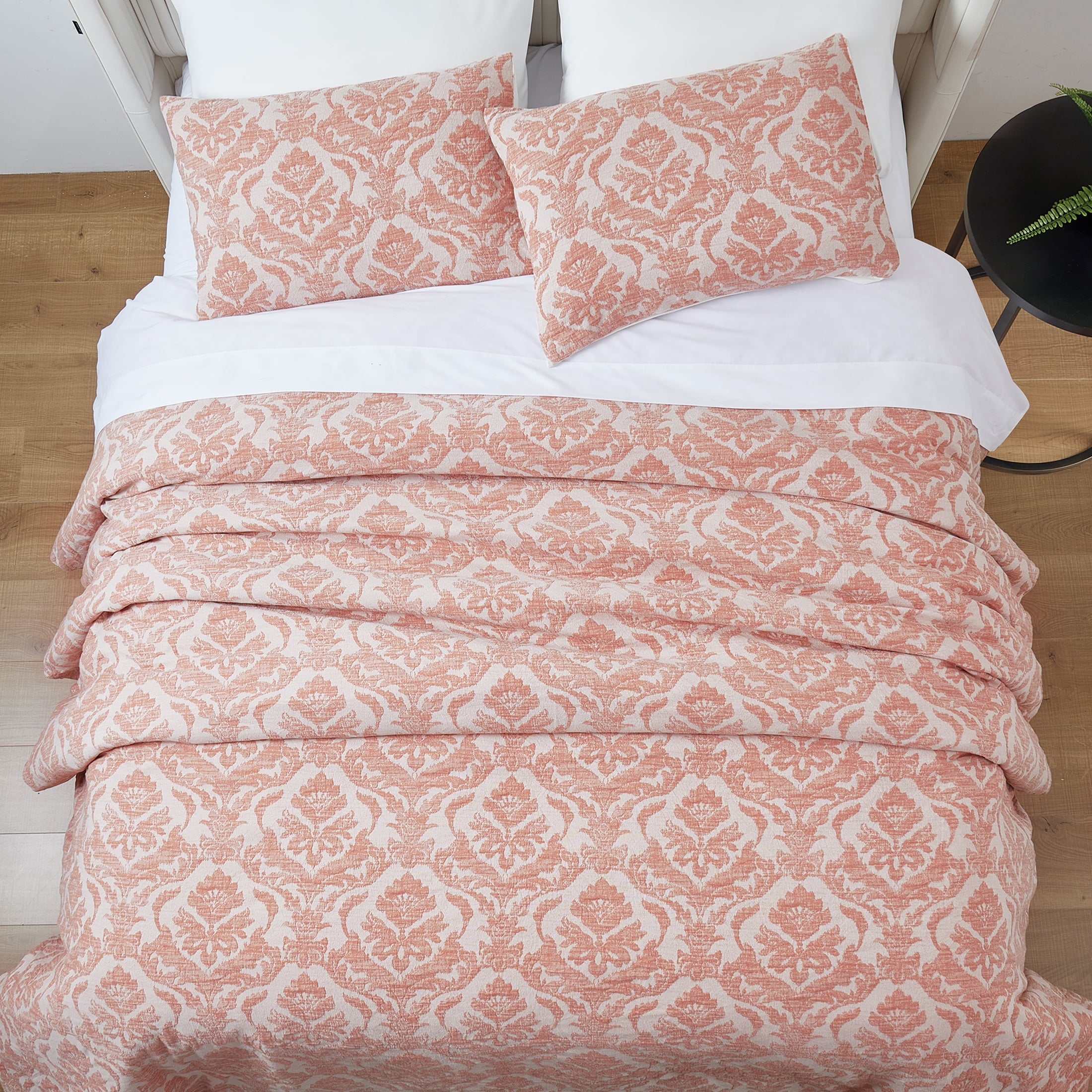 Fluffy Down Alternative Woven Damask 2-Piece Comforter Set, Blush, Full Queen, All Ages - Hypoallergenic Ultra-Fluffy Quilt for Winter Detail