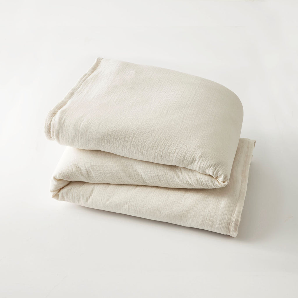 Fluffy Down Alternative 3-Piece Cream Gauze Comforter Set, Adult Full/Queen - Luxurious Quilted Duvet Cover Set Detail