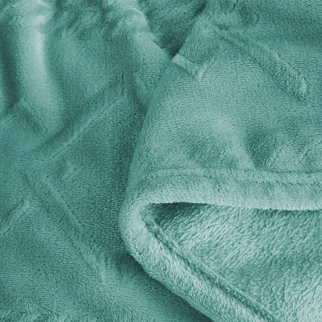 Lightweight Warm Queen Size Soft Bed Blanket, Warm Fuzzy Luxury Bed Blankets, Decorative Geometry Pattern Plush Throw Blanket for Bed,... - Lightweight Plush Warm Blanket for All Seasons Detail