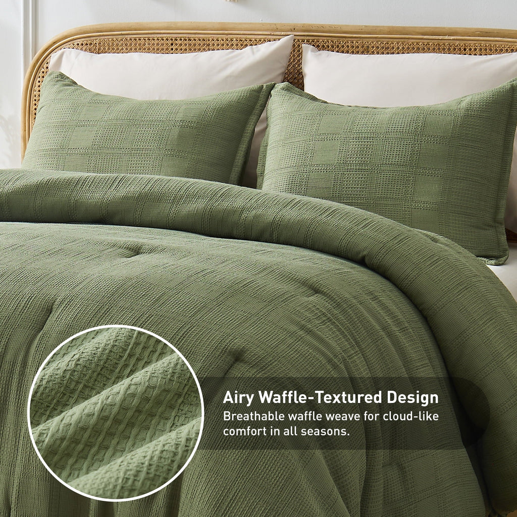 Fluffy Down Alternative Waffle Weave Comforter Set Full/Queen Size, Lightweight & Breathable Comforter Bet Set for All Season, 3-Piece Textur... - Luxurious Quilted Duvet Cover Set Detail