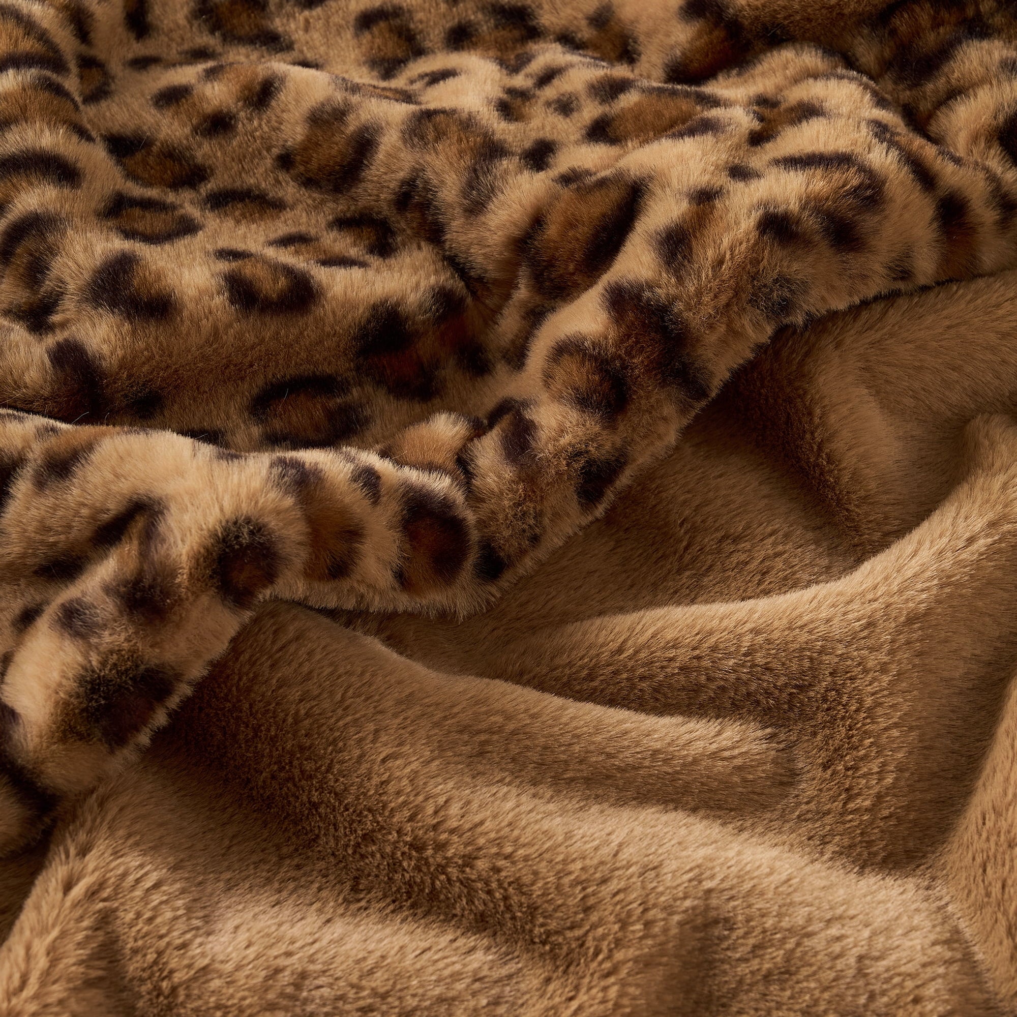 Lightweight Warm Leopard Print Throw Blanket Soft Cozy Fluffy Plush Cheetah Print Blanket for Home Decor,50"x60",Brown - Lightweight Plush Warm Blanket for All Seasons Detail