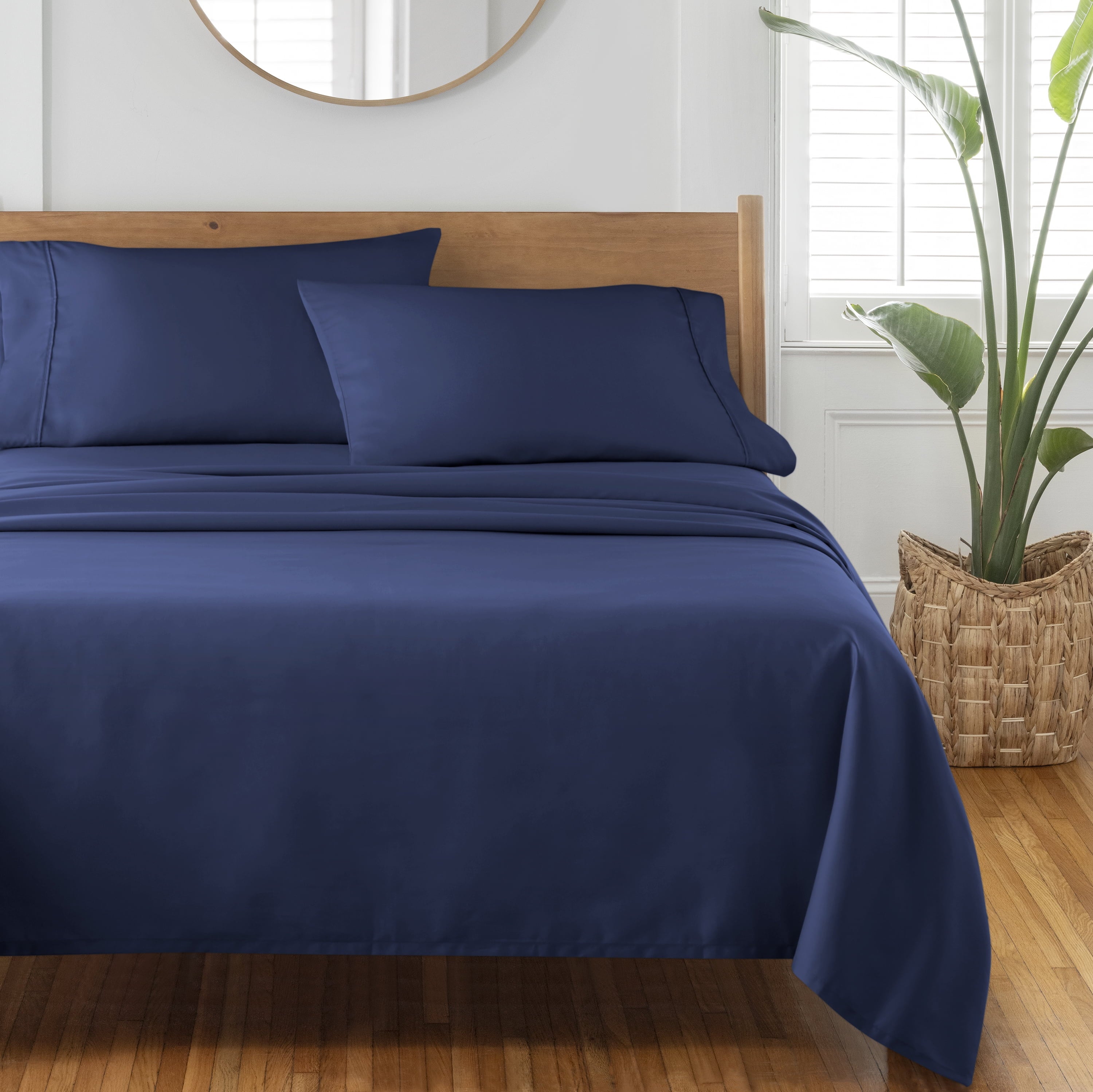Wrinkle-Resistant 4-Piece 300 Thread Count Blue Cove Cotton Sateen Bed Sheet Set, Queen - Luxury Bed Sheet Set with Deep Pockets Detail