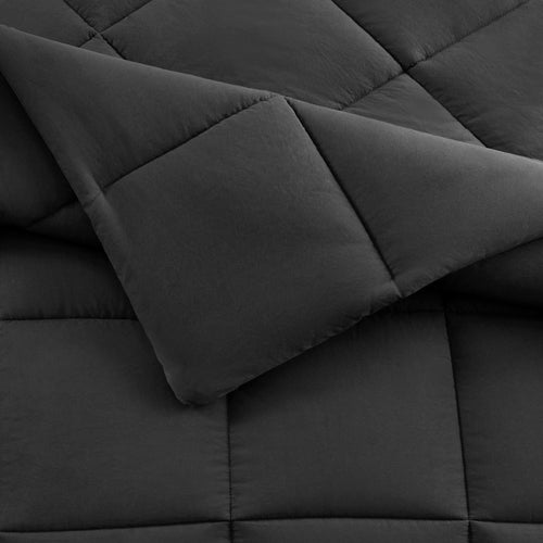 All-Season All in One Down Alt Reversible Comforter and Sheet set- 5 Piece, Twin, Black - Hypoallergenic Ultra-Fluffy Quilt for Winter Detail