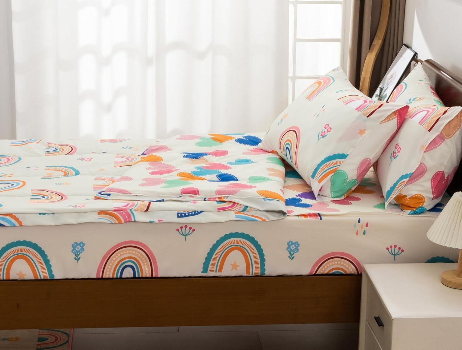 All-Season 3-Piece Kids Comforter Set Twin Zipper Bedding for Girls, Rainbow Comforter with Flower Pattern (Beige) - Hypoallergenic Ultra-Fluffy Quilt for Winter Detail