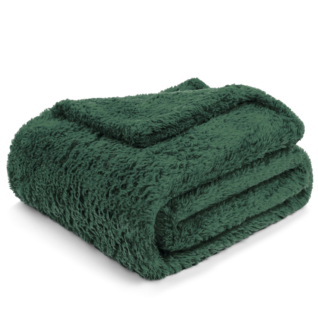 Reversible Sherpa Sherpa Throw Blanket For Couch Sofa, Emerald Green Fluffy Warm Plush Blanket for Bed, Cozy Super Soft Lightweight Thr... - Super Soft Reversible Sherpa Flannel Blanket Detail