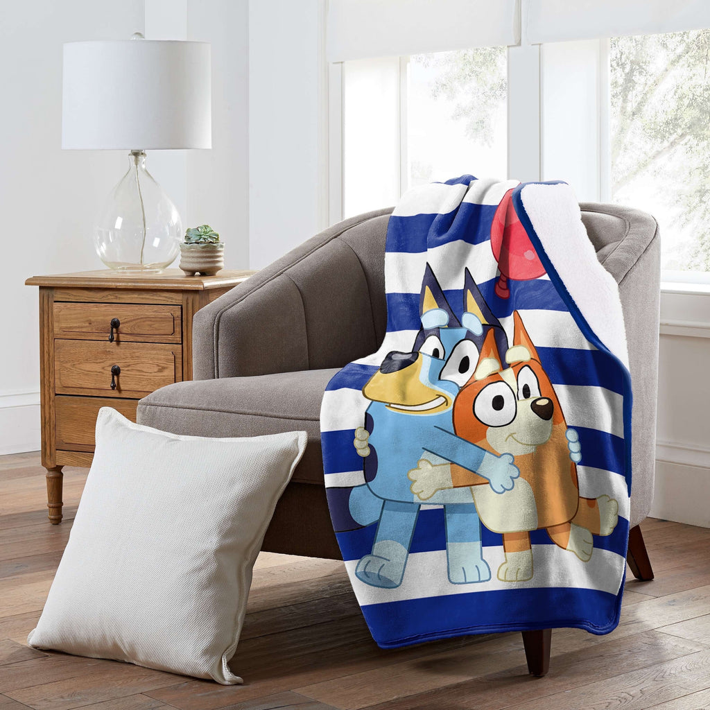 Super Soft Flannel Happy Hugs Kids Silk Touch Throw Blanket with Sherpa Reverse, 46 x 60 inches Blue – Soft Plush Fleece Throw Blanket - Lightweight Plush Warm Blanket for All Seasons Detail
